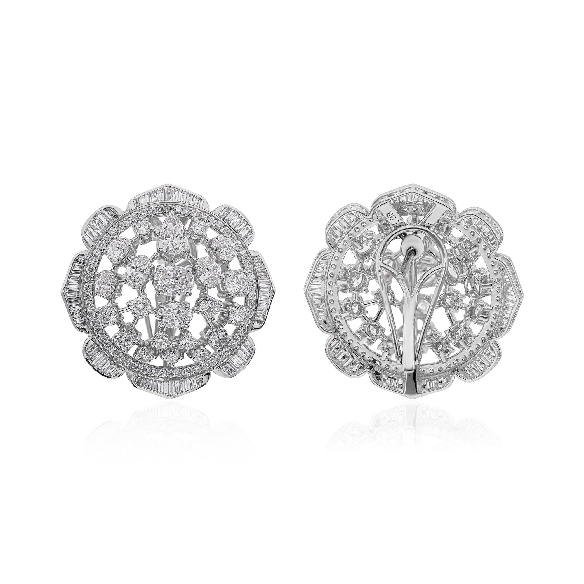 Statement 7.49Ct SI/HI Cluster Diamond Wedding Stud Earrings 14 Karat White Gold Neuf - En vente à Diera, Dubai
