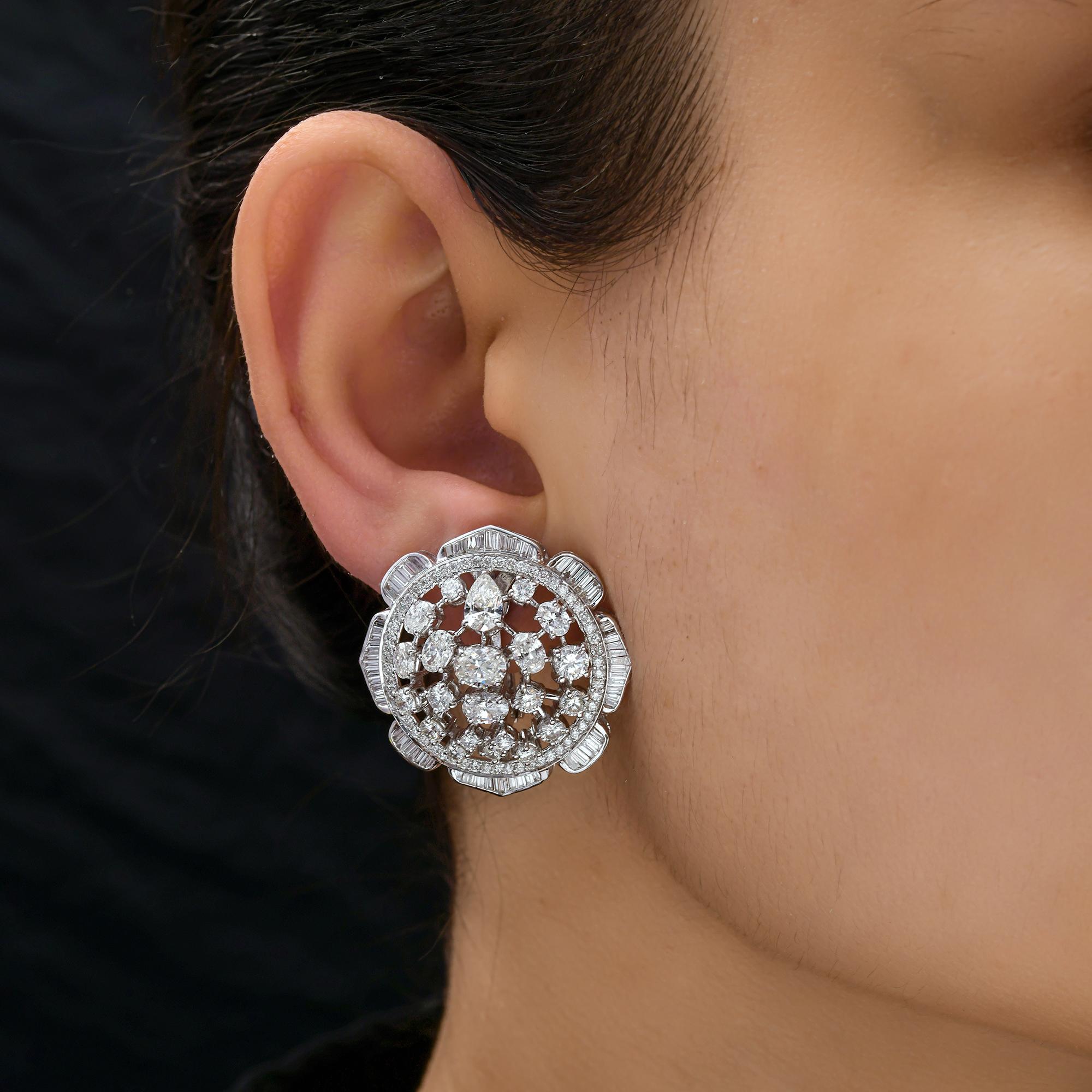 Statement 7.49Ct SI/HI Cluster Diamant Hochzeit Ohrstecker 18k Weißgold
Diese Ohrringe verfügen über einen Cluster von Diamanten in der Mitte mit Baguetteschliff Diamanten machen Halo um den Kreis machen Aussage runde Form Stollen.
Diamanten sind