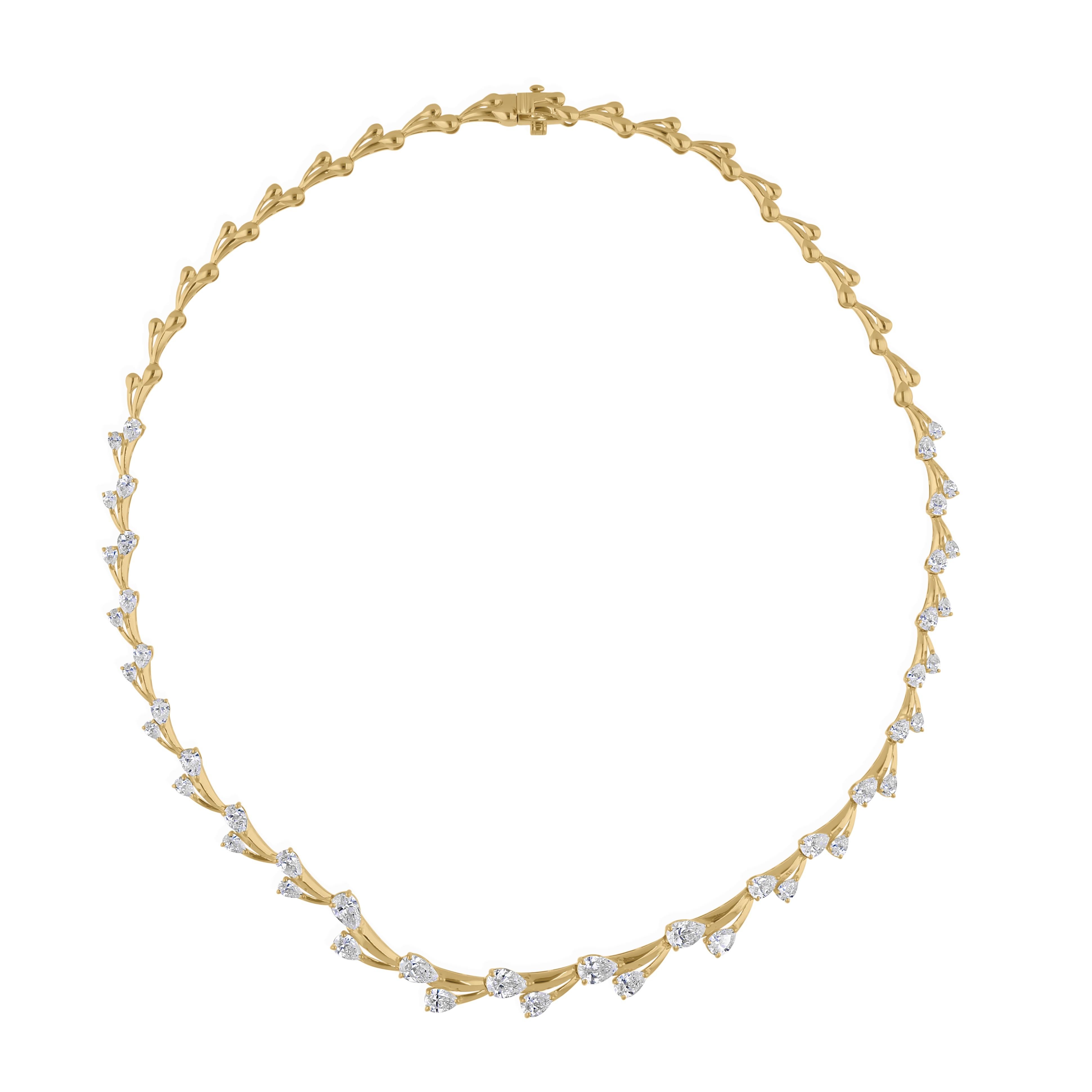 Modernista Collana da sposa con collare di diamanti taglio pera SI/HI di 7,78 carati in oro giallo 18 carati in vendita