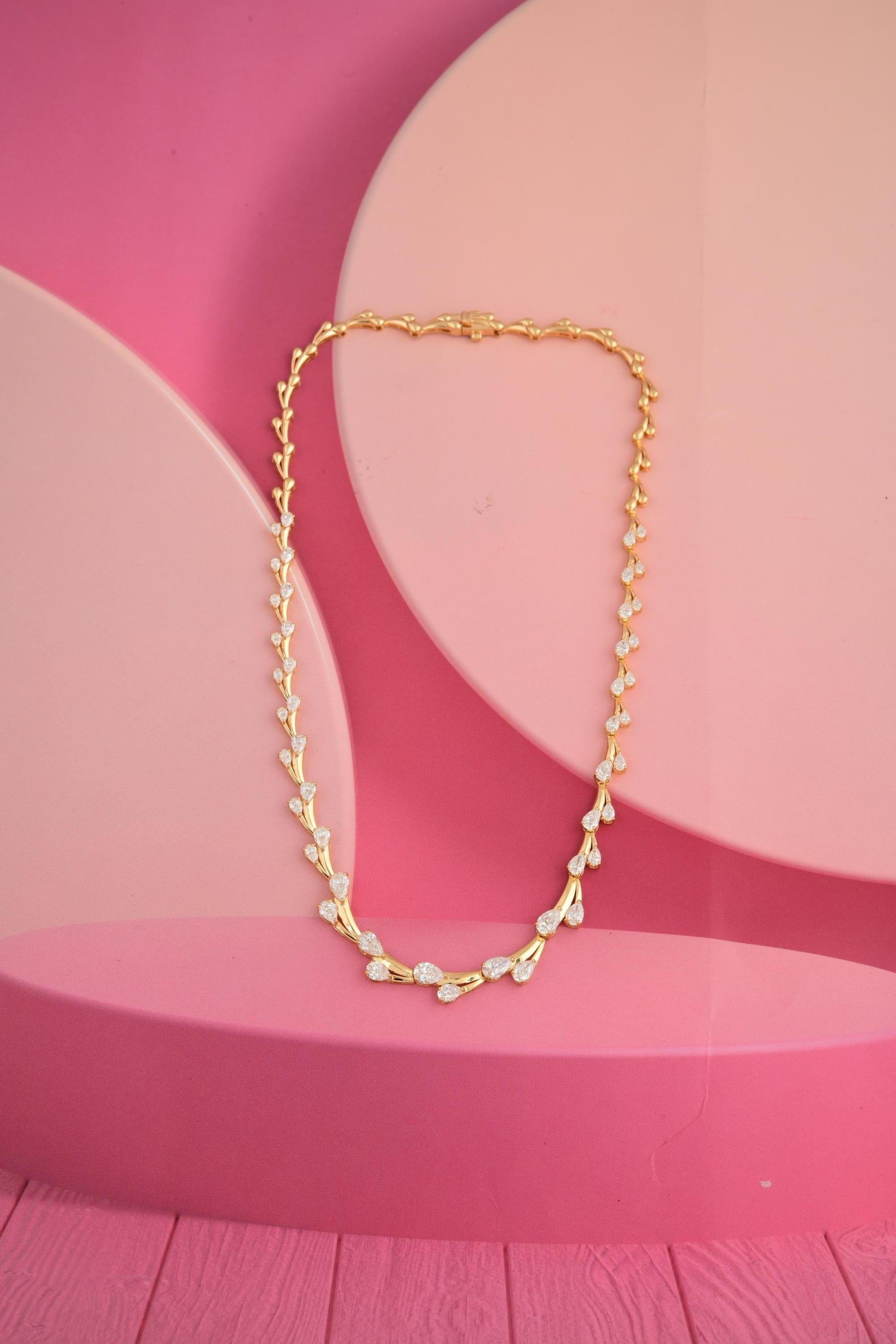 Taglio a goccia Collana da sposa con collare di diamanti taglio pera SI/HI di 7,78 carati in oro giallo 18 carati in vendita