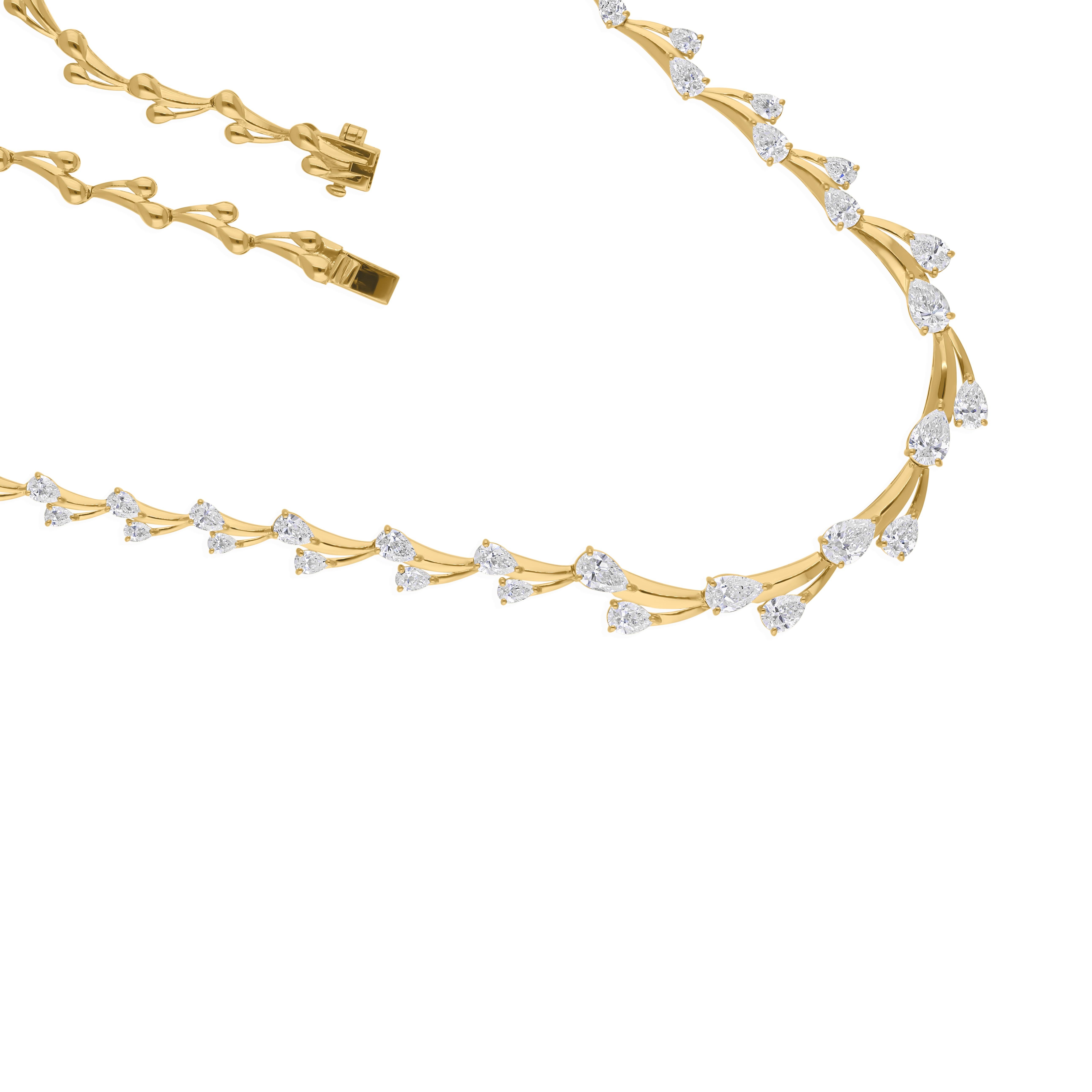 Collana da sposa con collare di diamanti taglio pera SI/HI di 7,78 carati in oro giallo 18 carati In condizioni Nuovo in vendita a Diera, Dubai