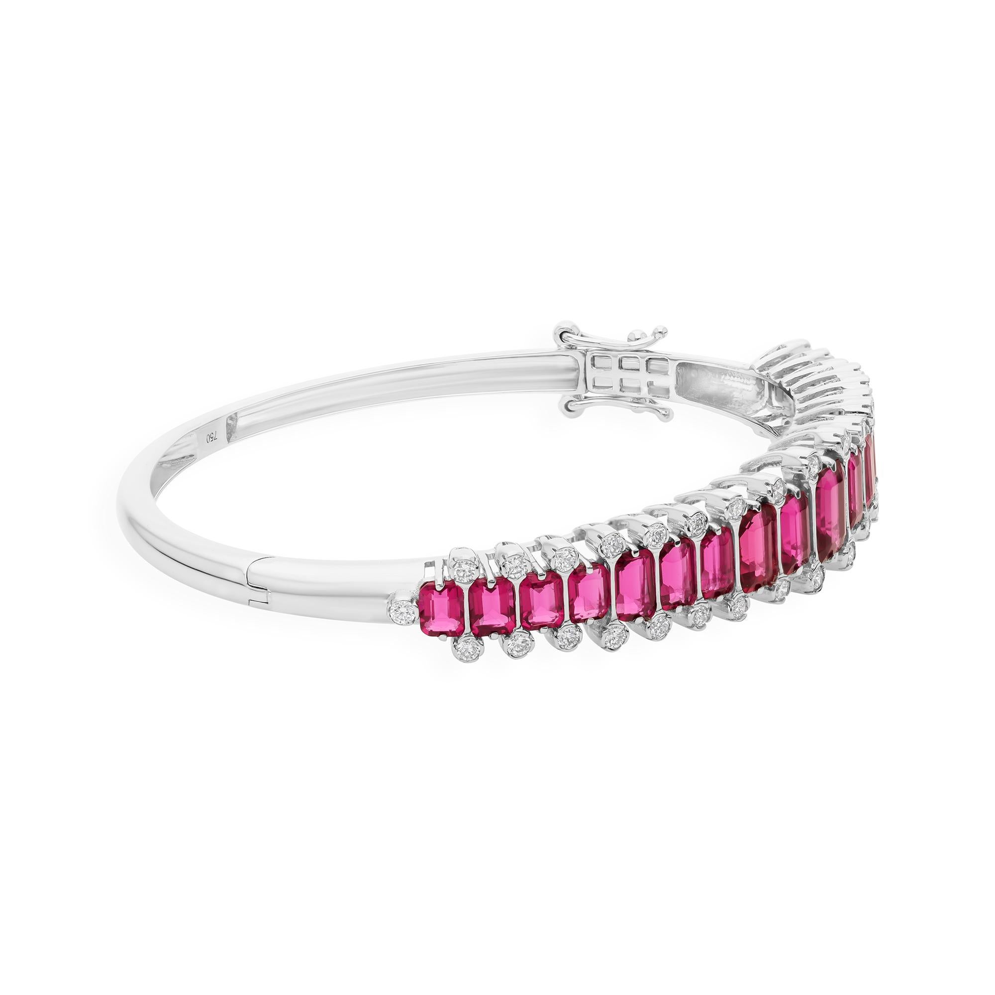 Bracelet de 9,20 carats de rubis et de diamants en or blanc 18 carats en vente 2