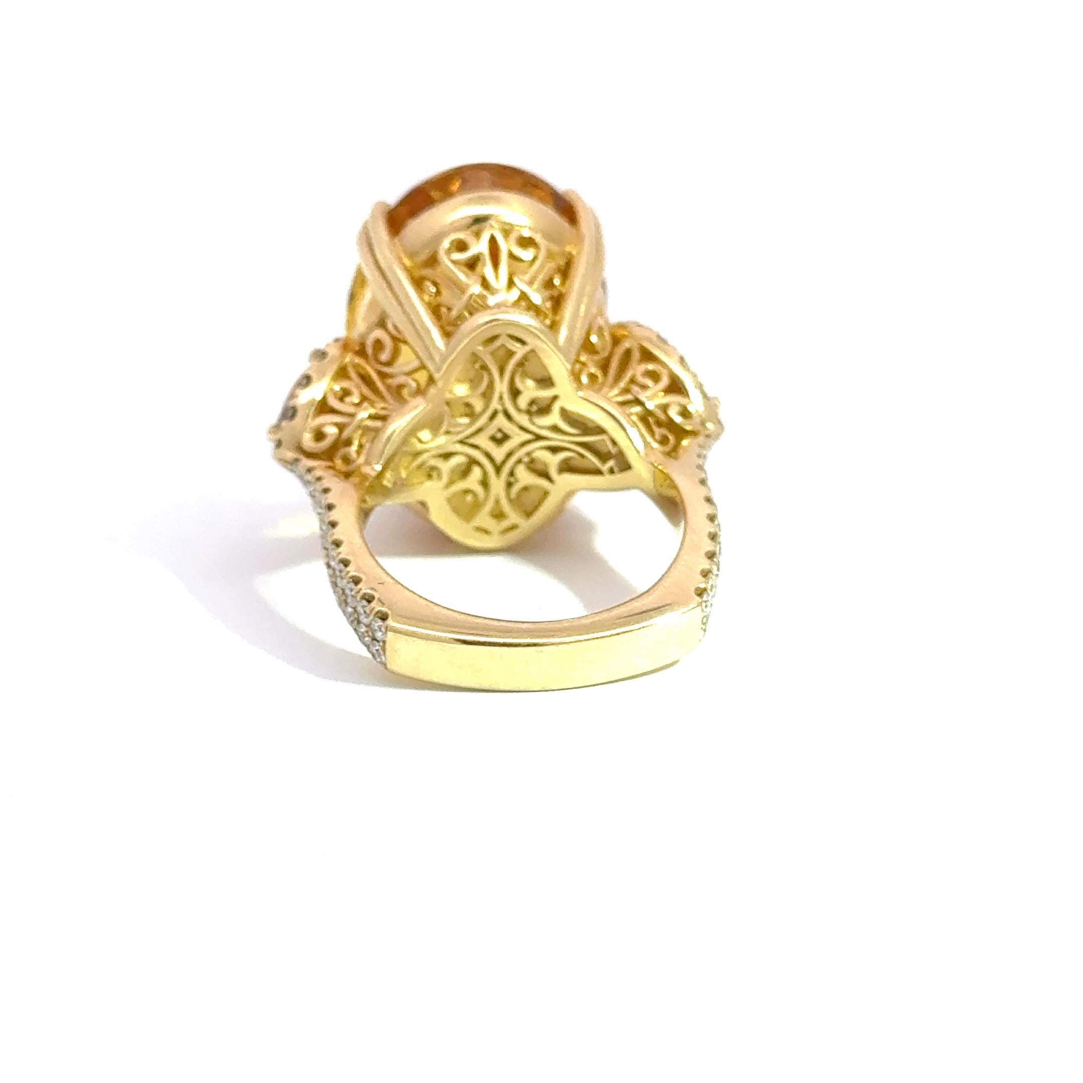 Statement Citrine and Diamond Cocktail Ring in 14k Yellow Gold im Zustand „Neu“ im Angebot in Los Angeles, CA