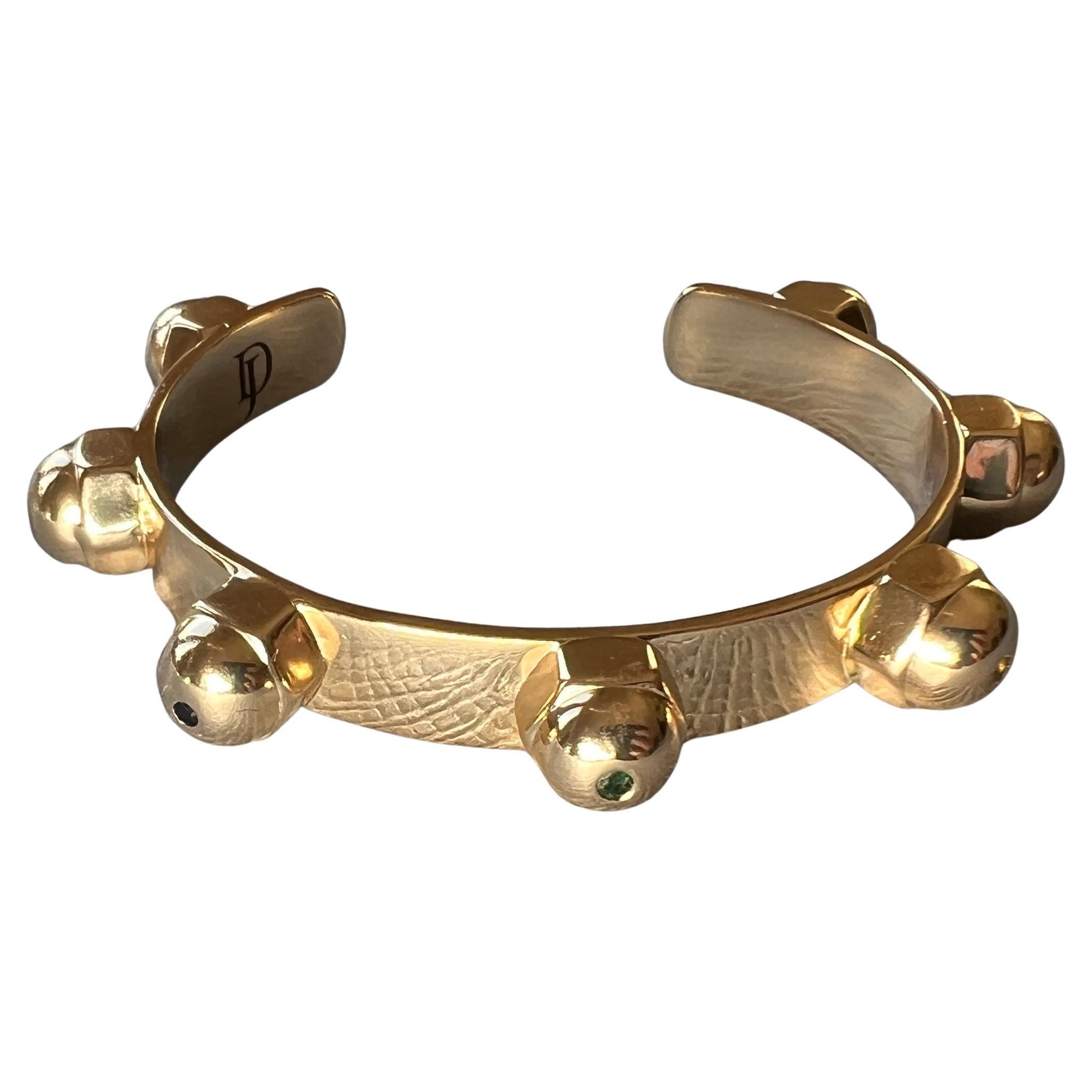 Statement Manschettenarmband Chakra Saphir Diamant Smaragd (Brillantschliff) im Angebot