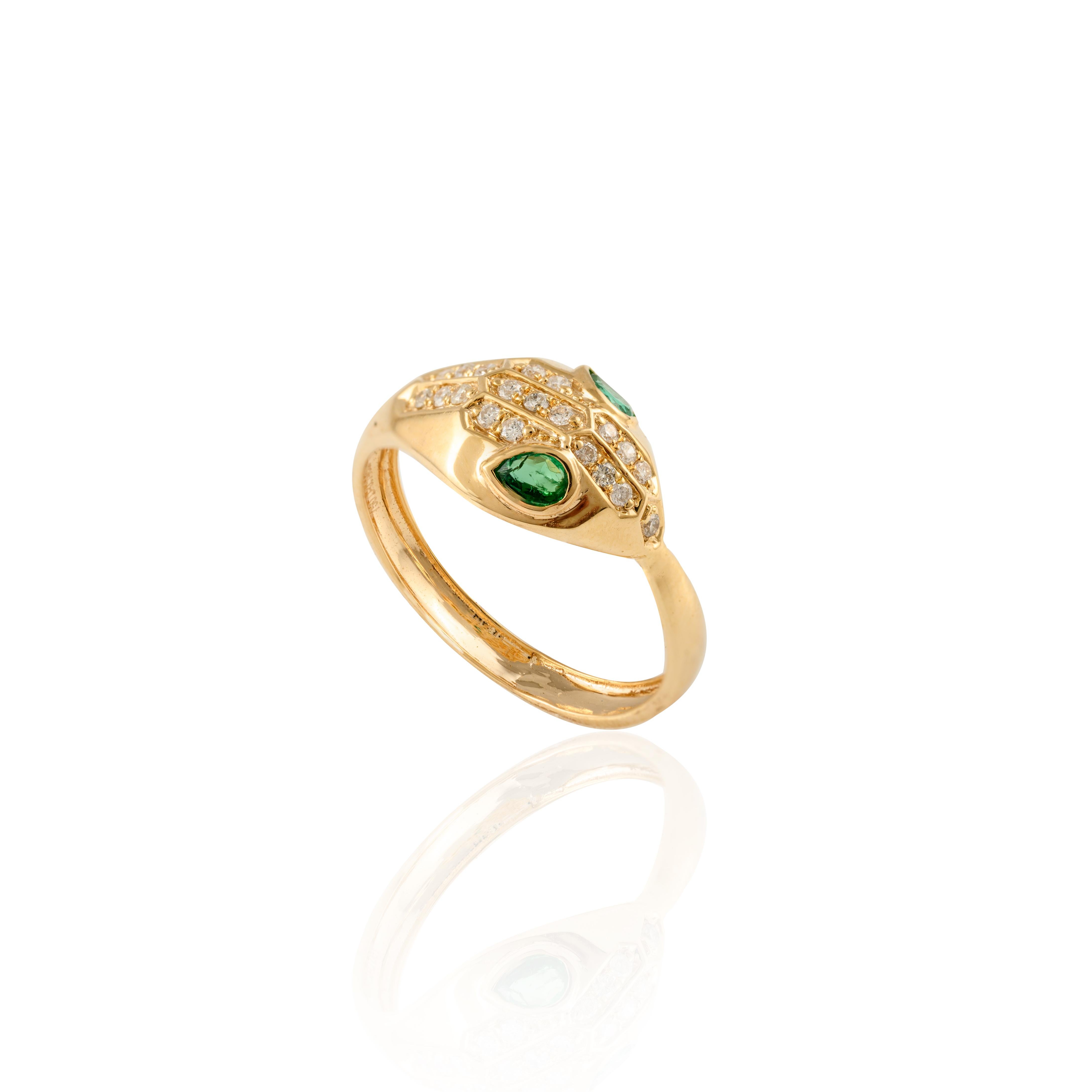 For Sale:  Statement Diamond and Natural Emerald Snake Head Ring in Solid 18k Yellow Gold 7
