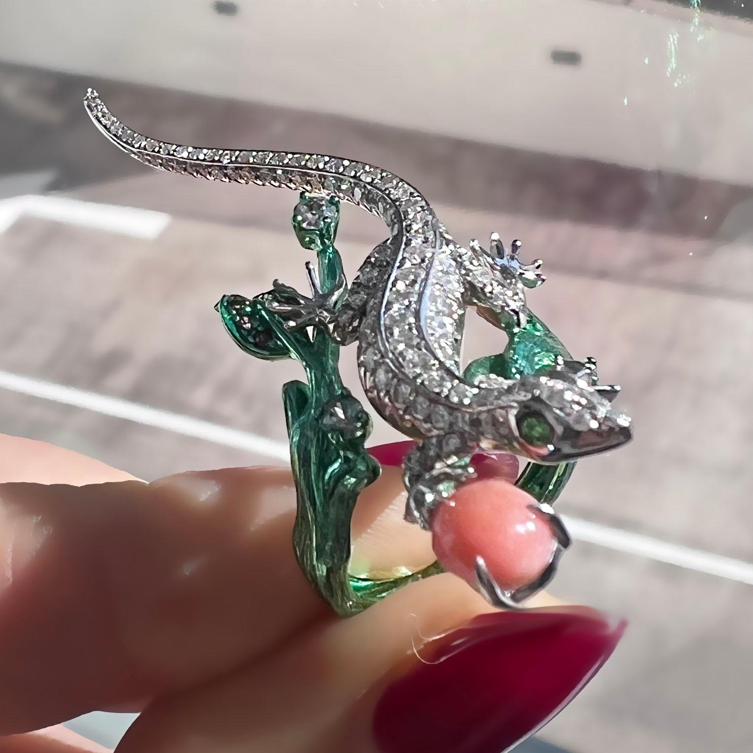 Statement Diamond Lizard and Conch Pearl Cocktail Ring For Sale 11