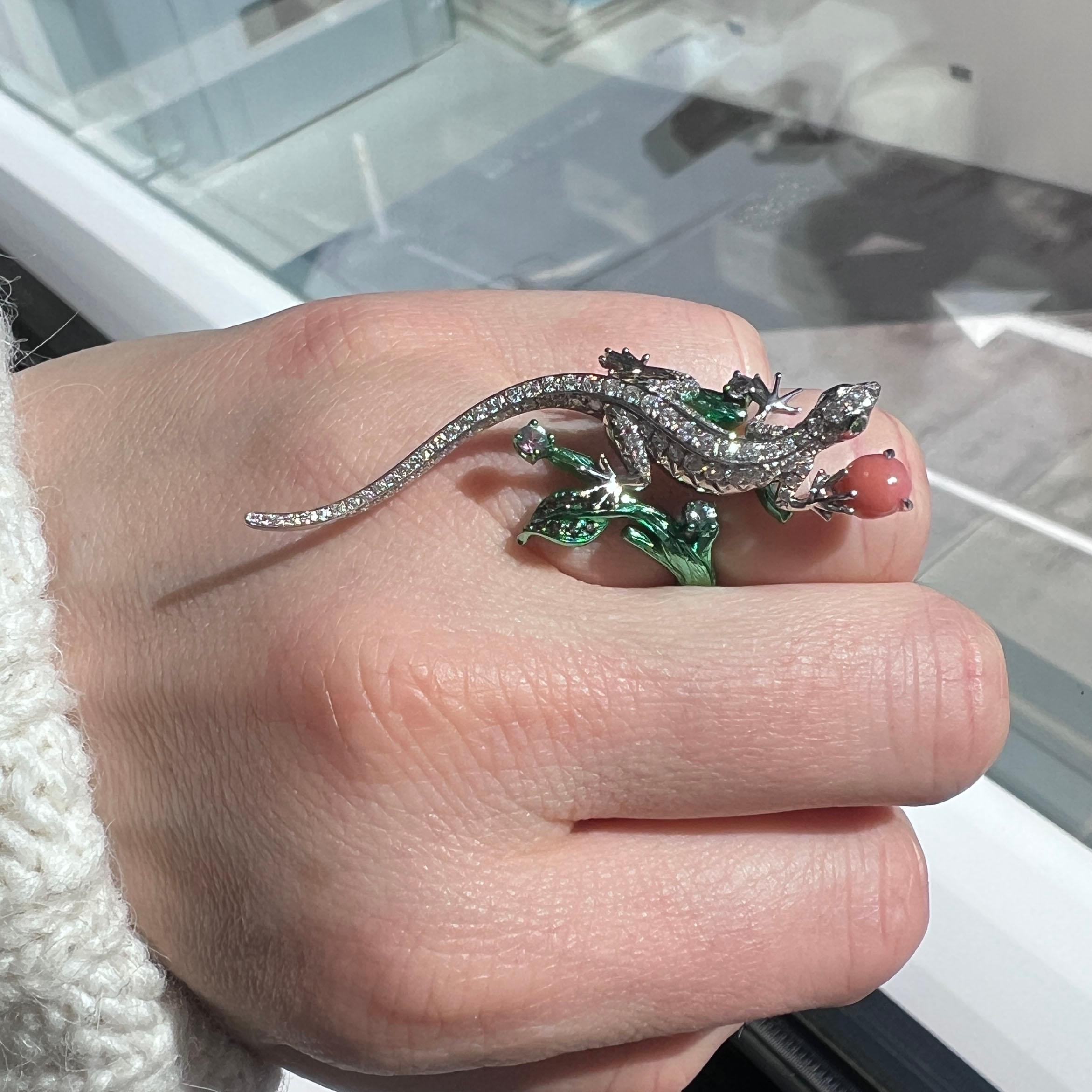 Contemporary Statement Diamond Lizard and Conch Pearl Cocktail Ring For Sale