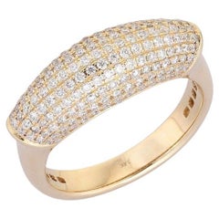 Anello Statement Dome in oro giallo 14K (o 18k su richiesta) con pavé di diamanti