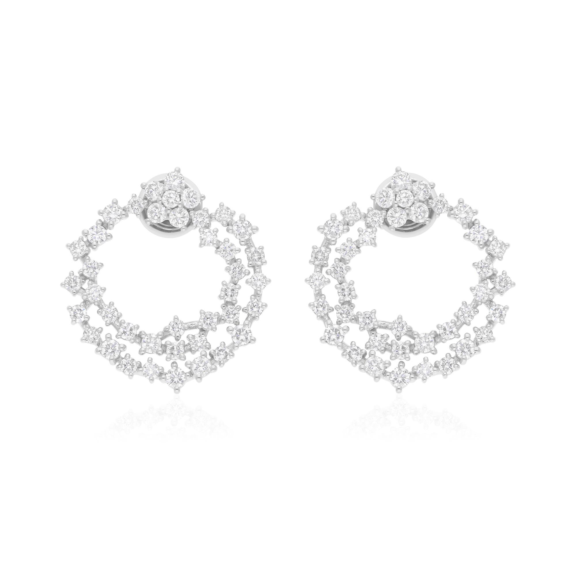 Boucles d'oreilles double halo en or blanc 18k avec diamant de 2,46 carats Neuf - En vente à Diera, Dubai