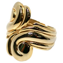 Statement Gold-Tone Swirl Hinged Vintage Cuff Bracelet circa 1960s