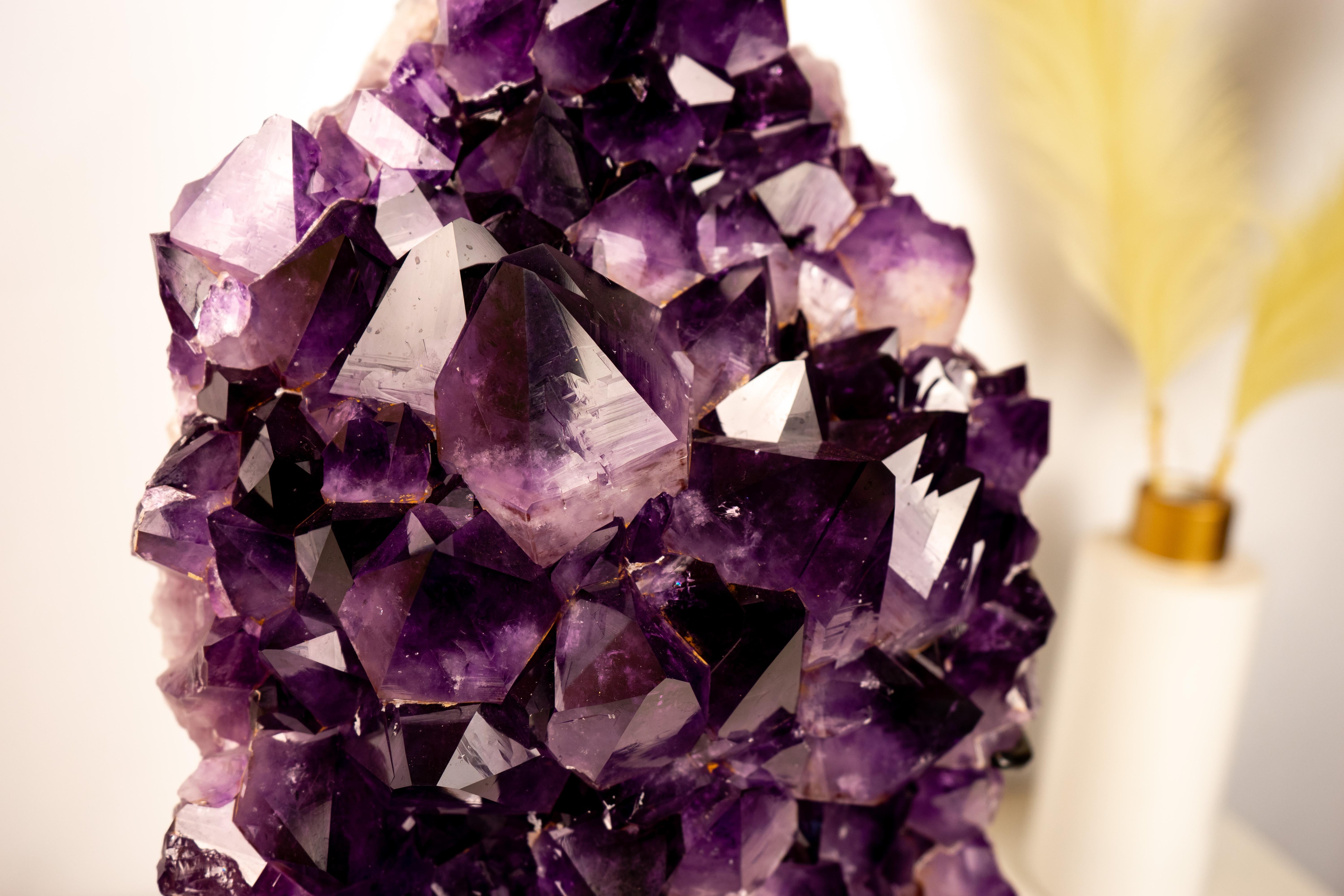 Statement Grape Purple Jelly Amethyst Cluster, Saturated Deep Purple Crystals In New Condition For Sale In Ametista Do Sul, BR