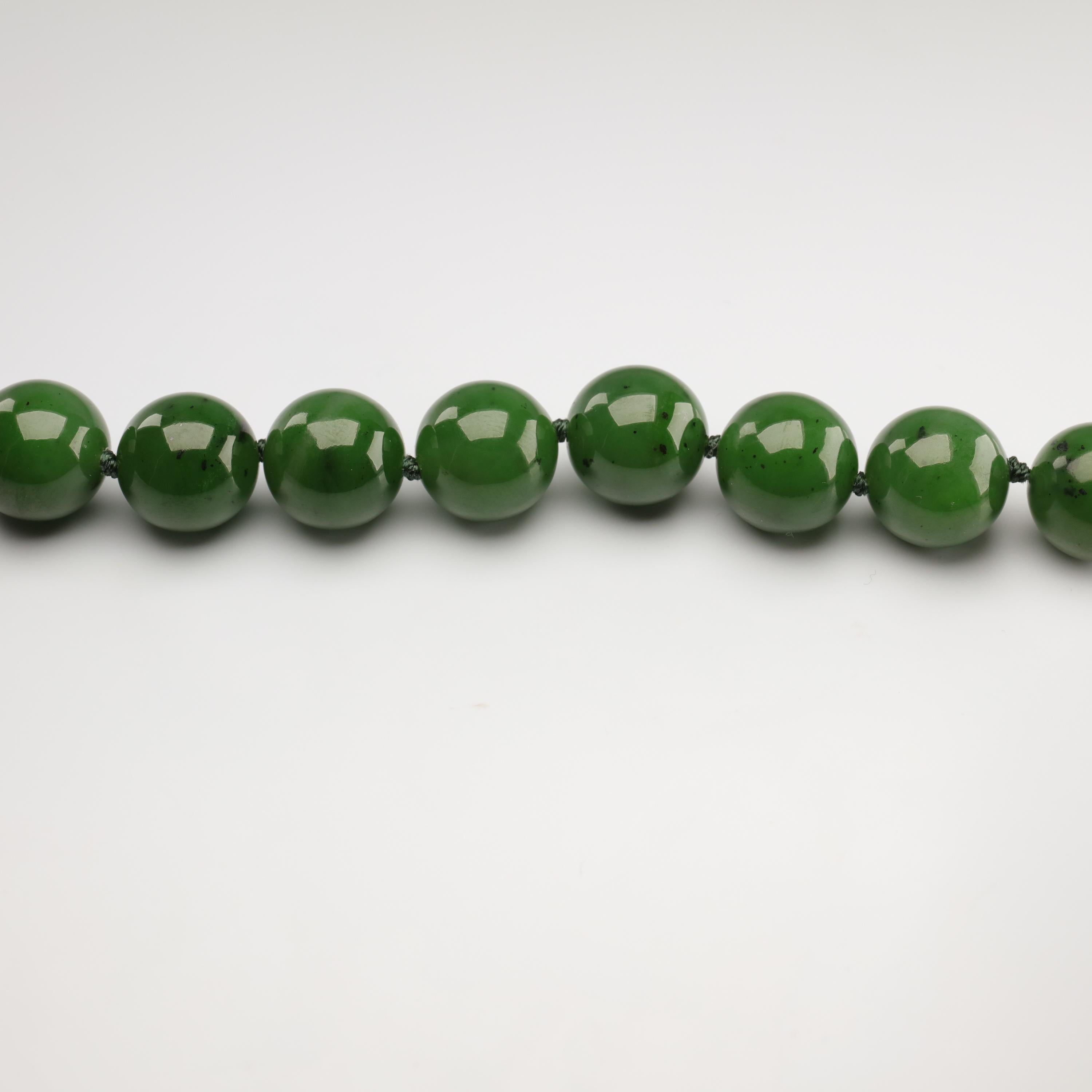 Statement Necklace of Jade, Gold and Diamonds 6