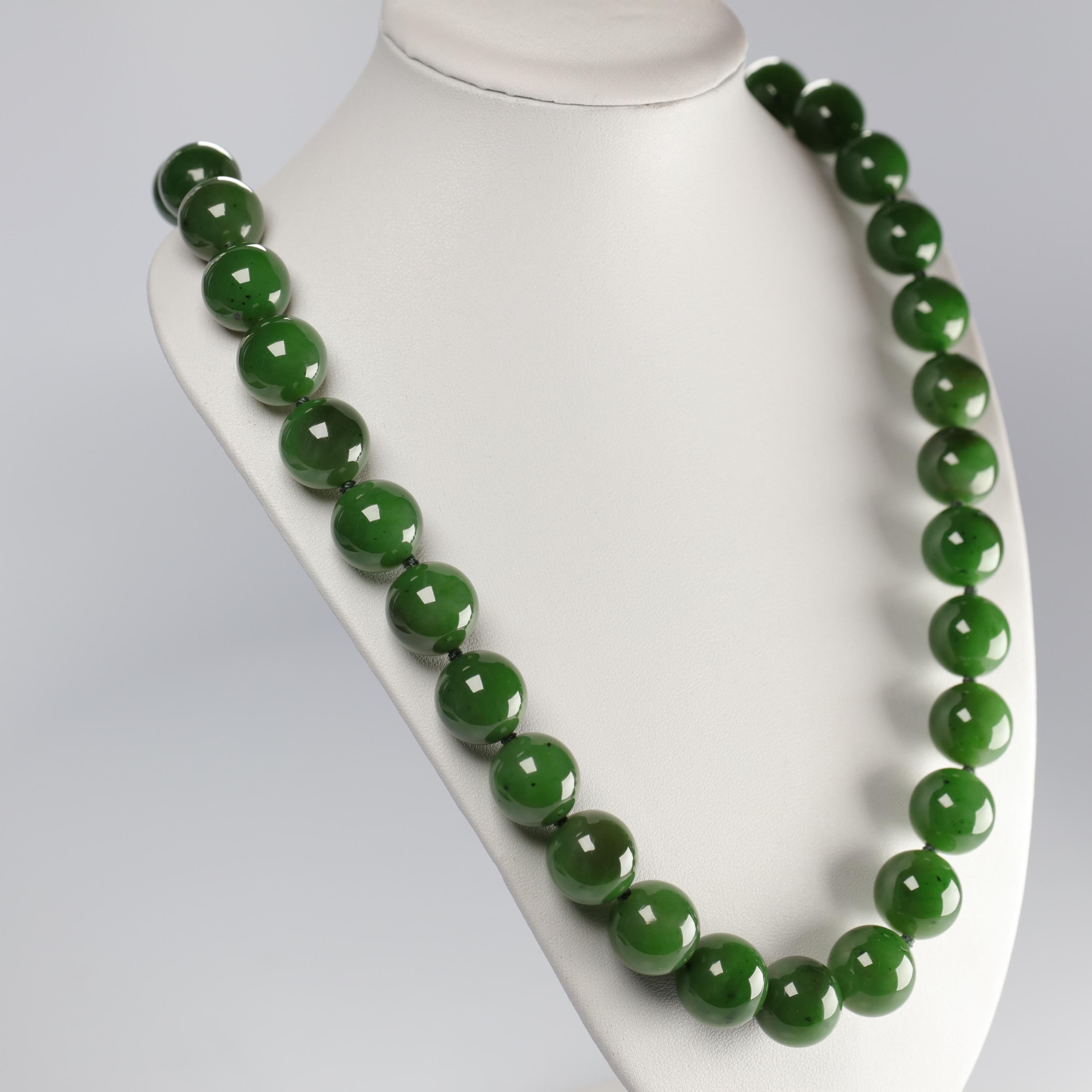 statement jade necklace