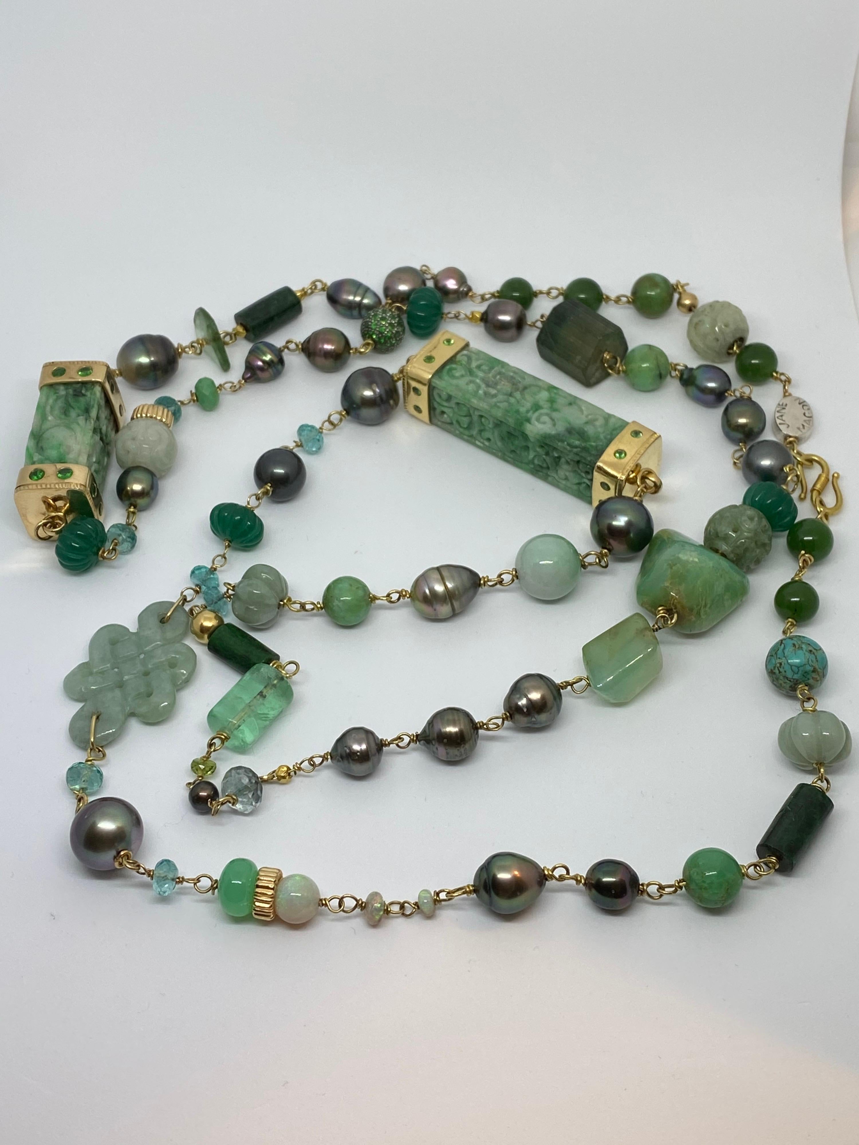 Presentation Necklace Jaidete, Jade, Tahitian Pearl and Multi Gems 18 Karat Gold In New Condition For Sale In New York, NY