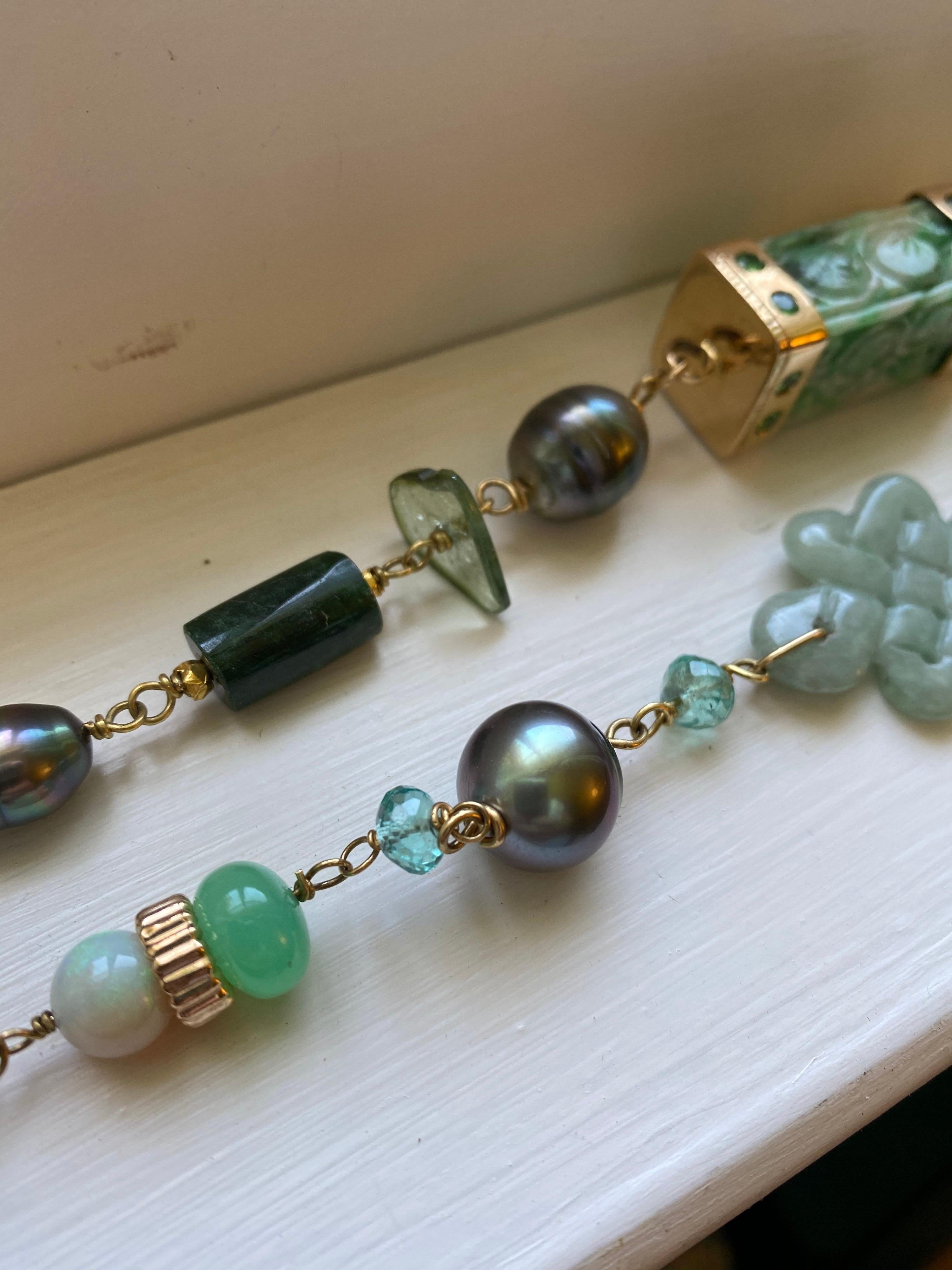 Presentation Necklace Jaidete, Jade, Tahitian Pearl and Multi Gems 18 Karat Gold For Sale 3