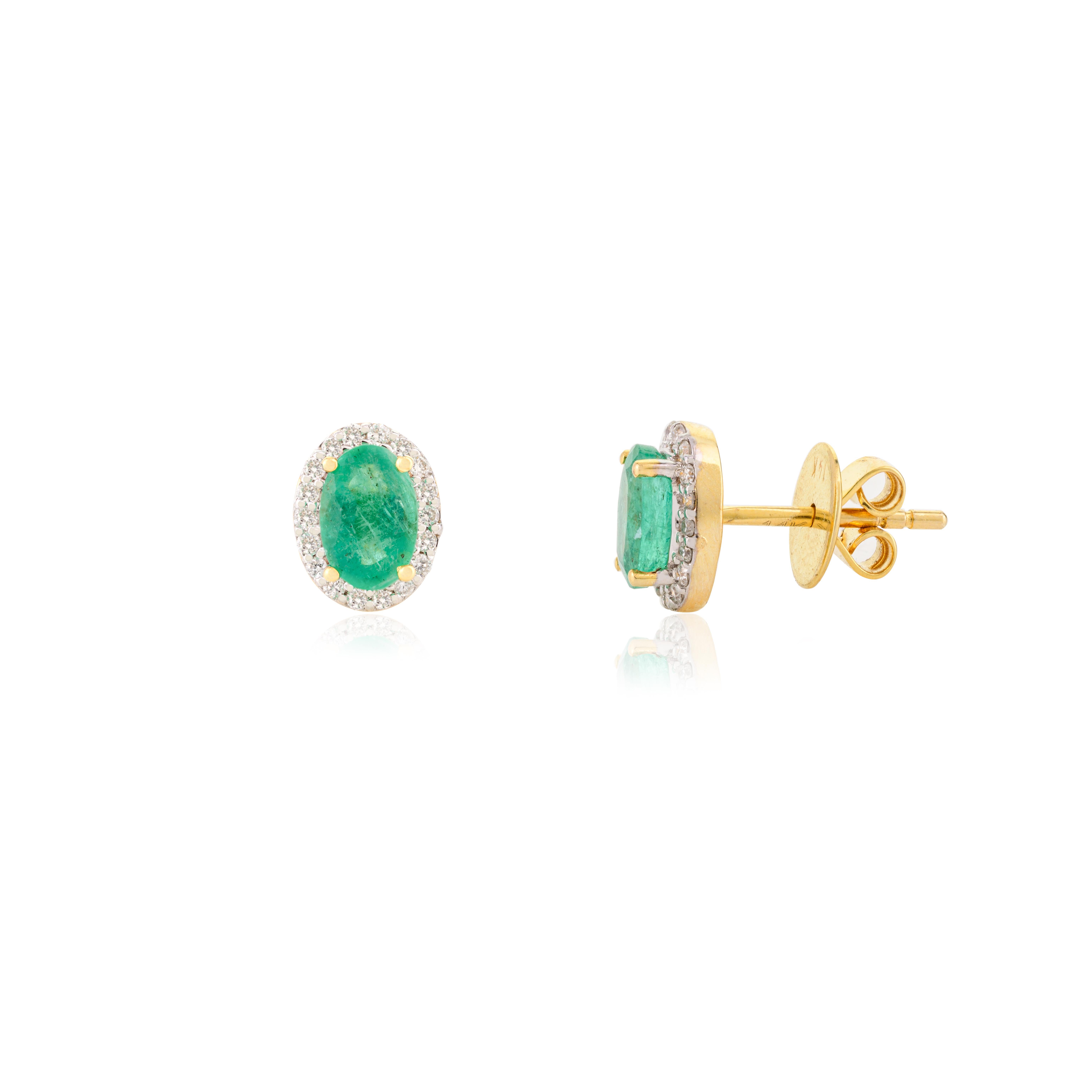 Statement Oval Emerald Diamond Everyday Studs Earring in 14k Solid Yellow Gold In New Condition For Sale In New York, NY