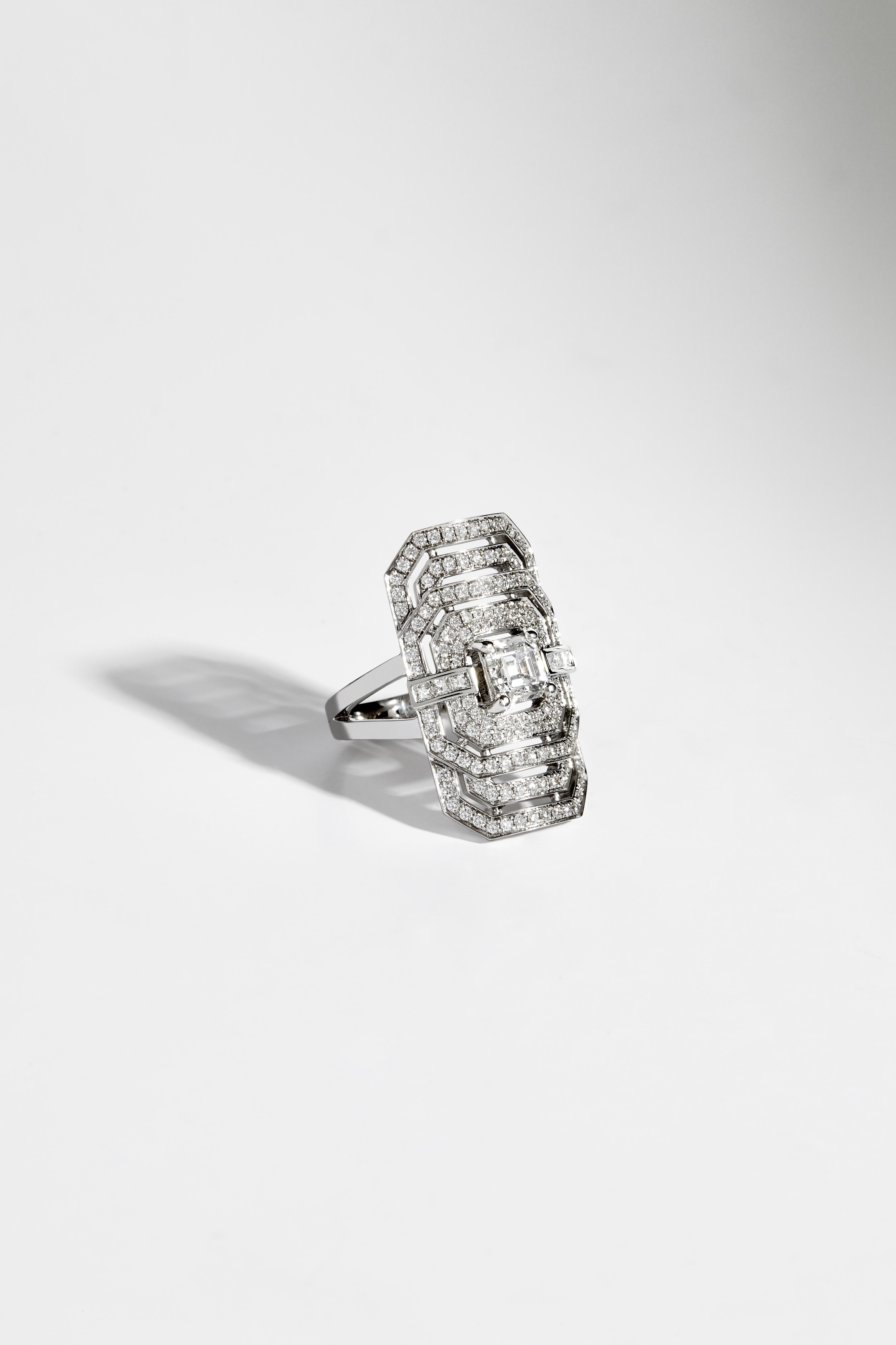 For Sale:  STATEMENT Paris, Art Deco Ring My Way Asscher Diamond & White Gold 1.75 Carat 2