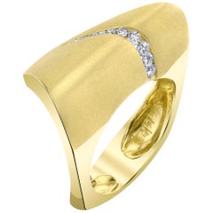 Diamonds & Yellow Gold Couture Contemporary Lifestyle Ring