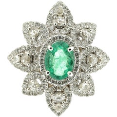 21st Century 18 Karat Gold Diamond (G VS) and Emerald Statement Ring