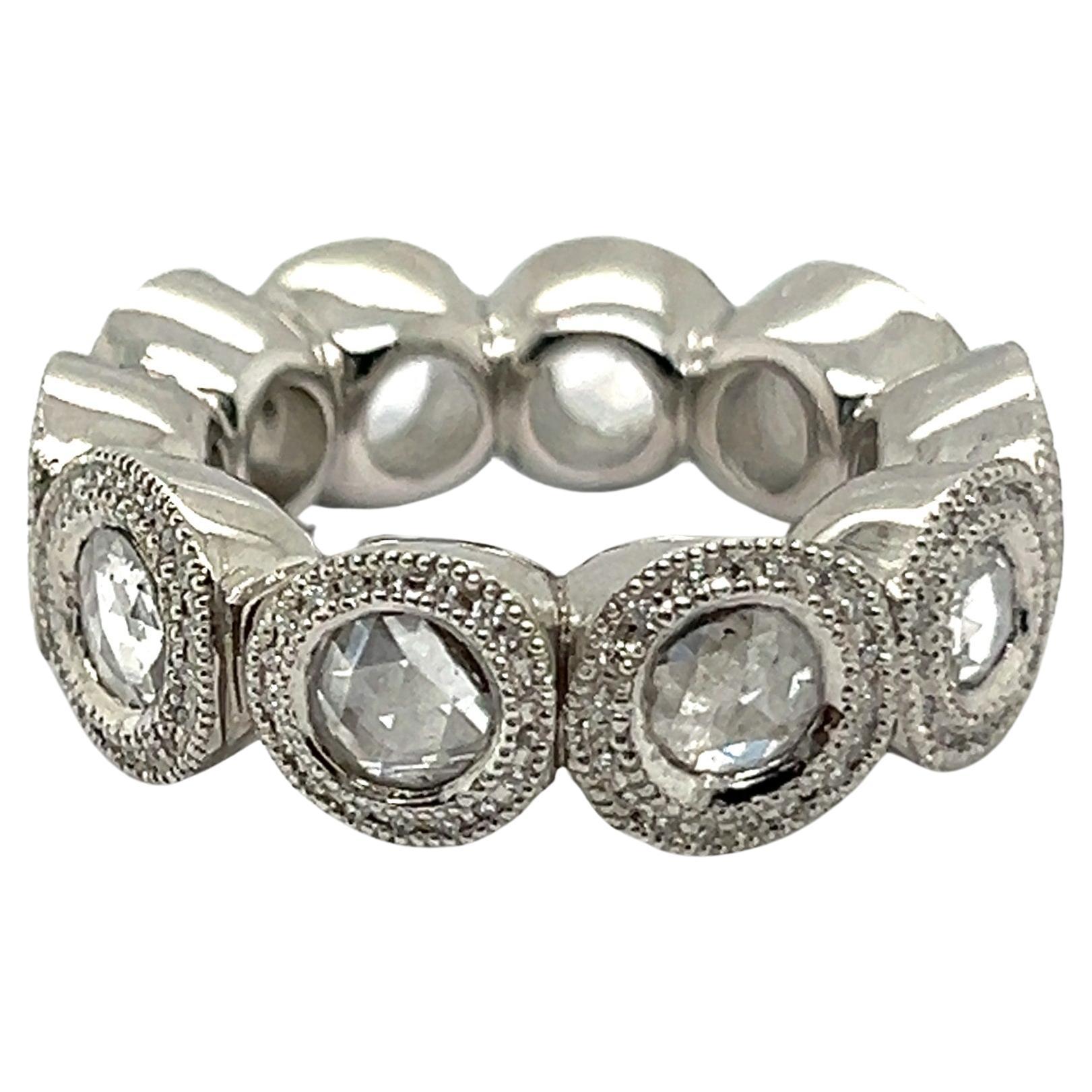 Anillo con diamantes en platino 950