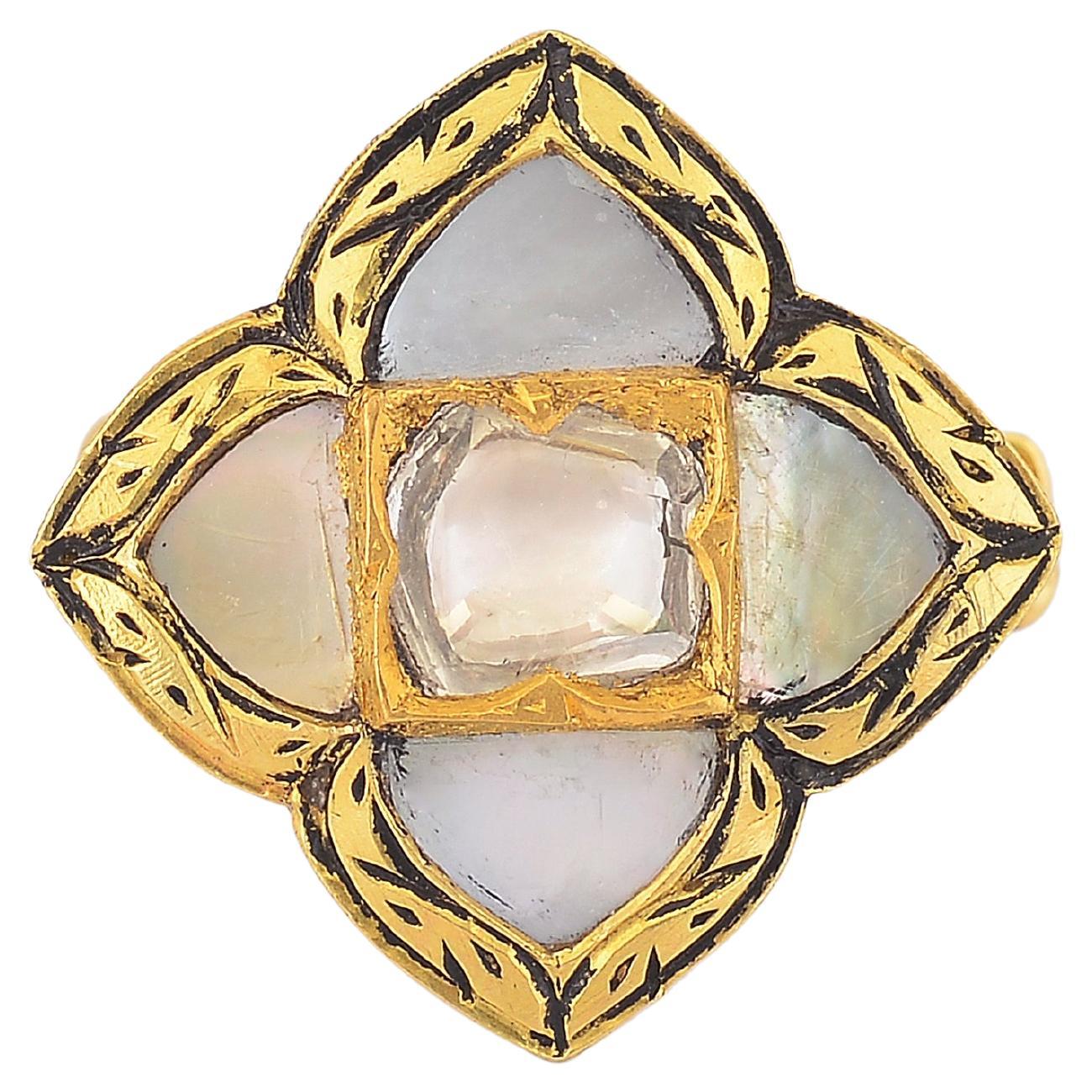 Statement ring with Uncut diamond, Mother of pearl handcrafted in 18k Gold For Sale