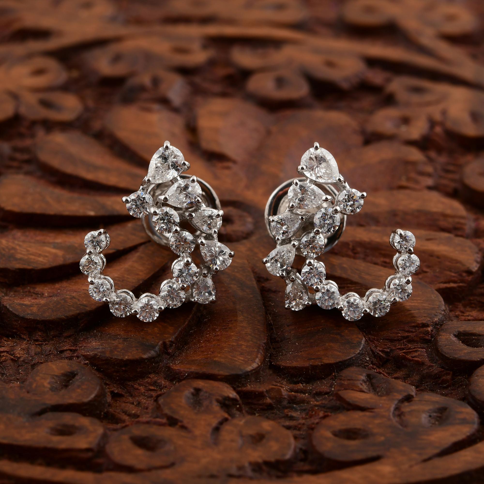 Donna Orecchini a perno a mezzaluna aperta con cluster di diamanti SI/H in oro bianco 14 carati in vendita