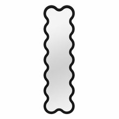 Miroir mural de luxe « Statement Wall », disponible en couleur personnalisée - Hvyli 14 par oitoproduct