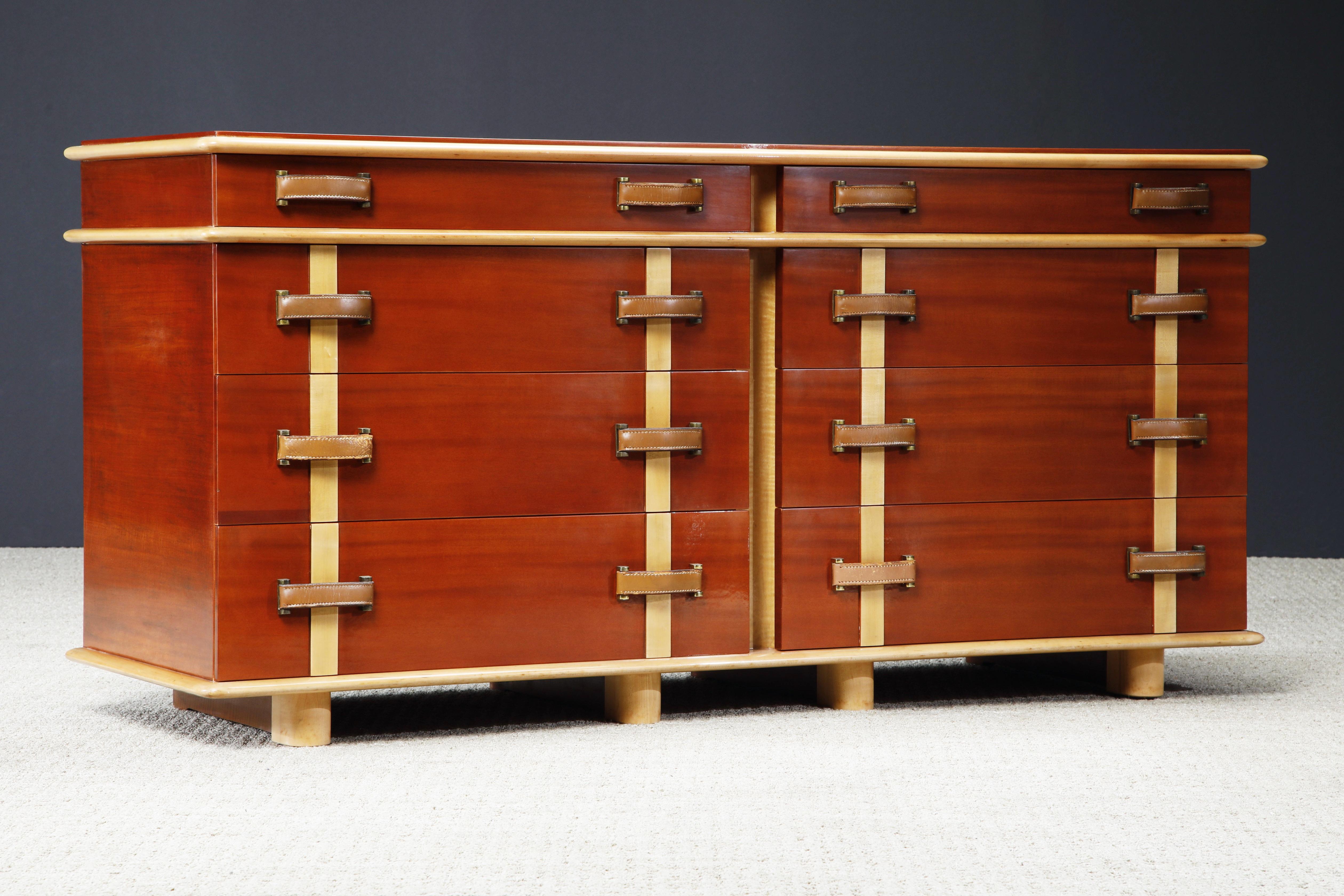 'Station Wagon' Dresser by Paul Frankl for Johnson Furniture, c. 1945, Signed In Excellent Condition In Los Angeles, CA