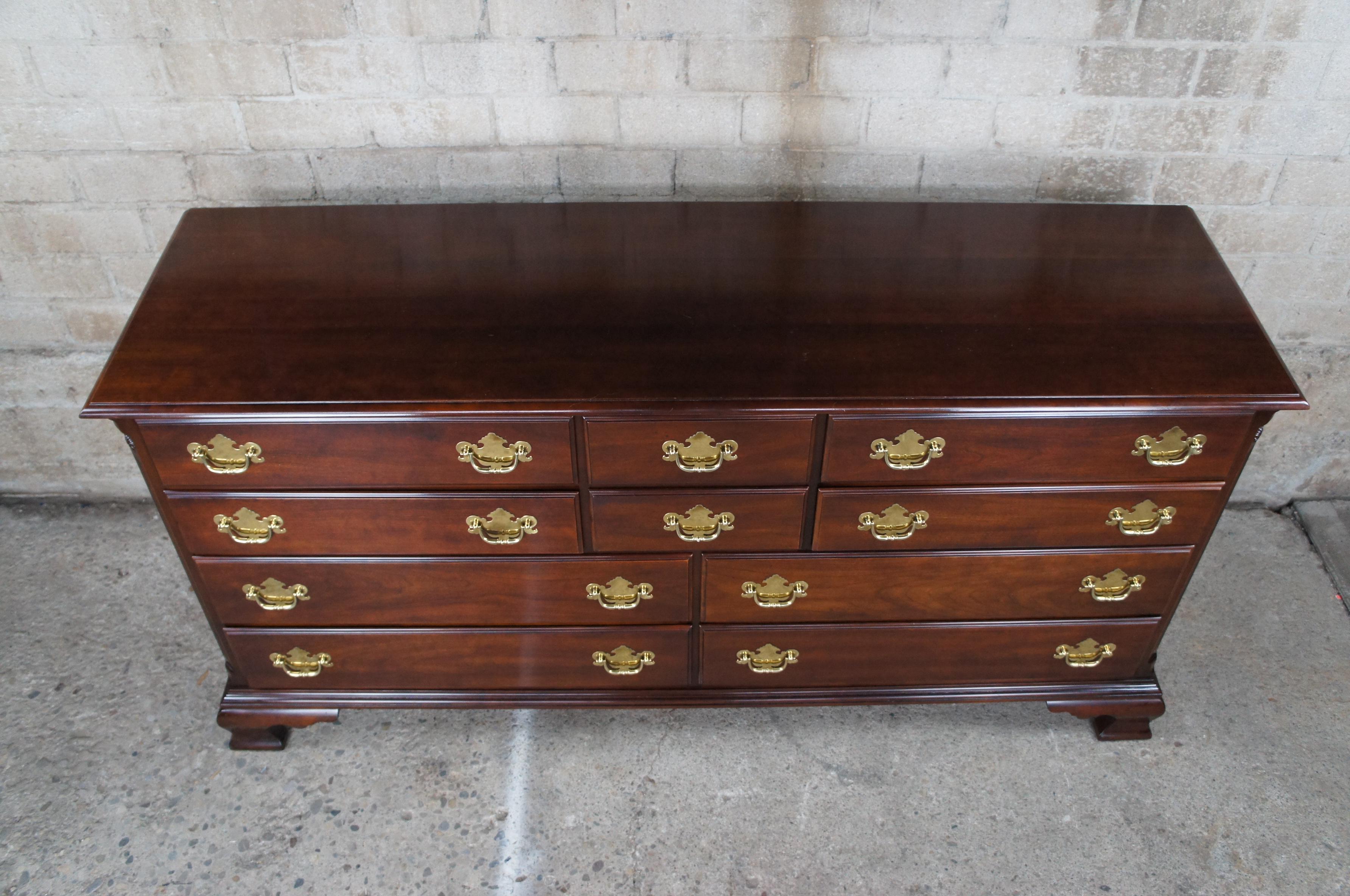 20th Century Statton Old Towne Cherry Chippendale Georgian Double Dresser 10 Drawer Chest