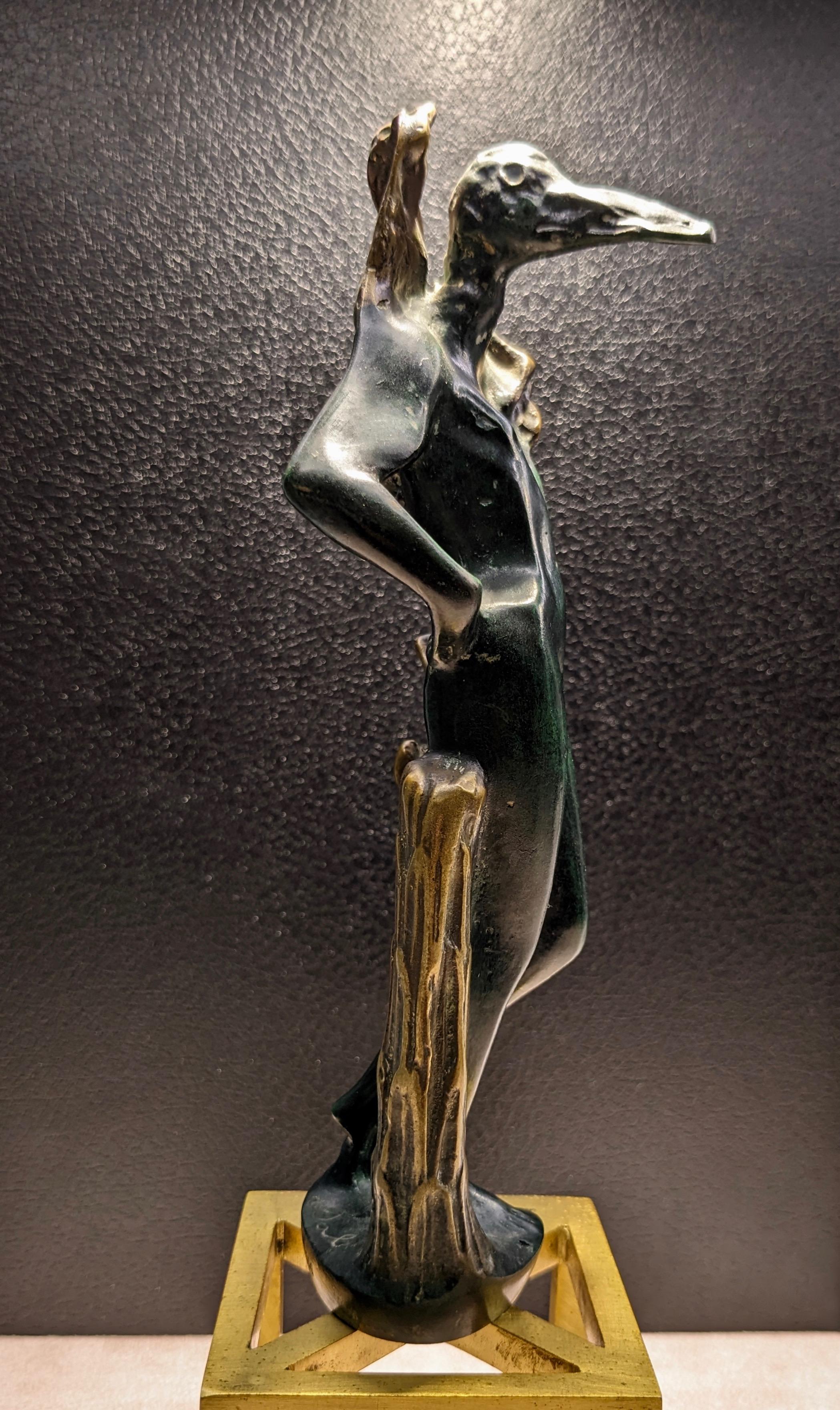 Statua Birdman, L'homme oiseau in bronzo, Salvador Dalì edizione limitata For Sale 6