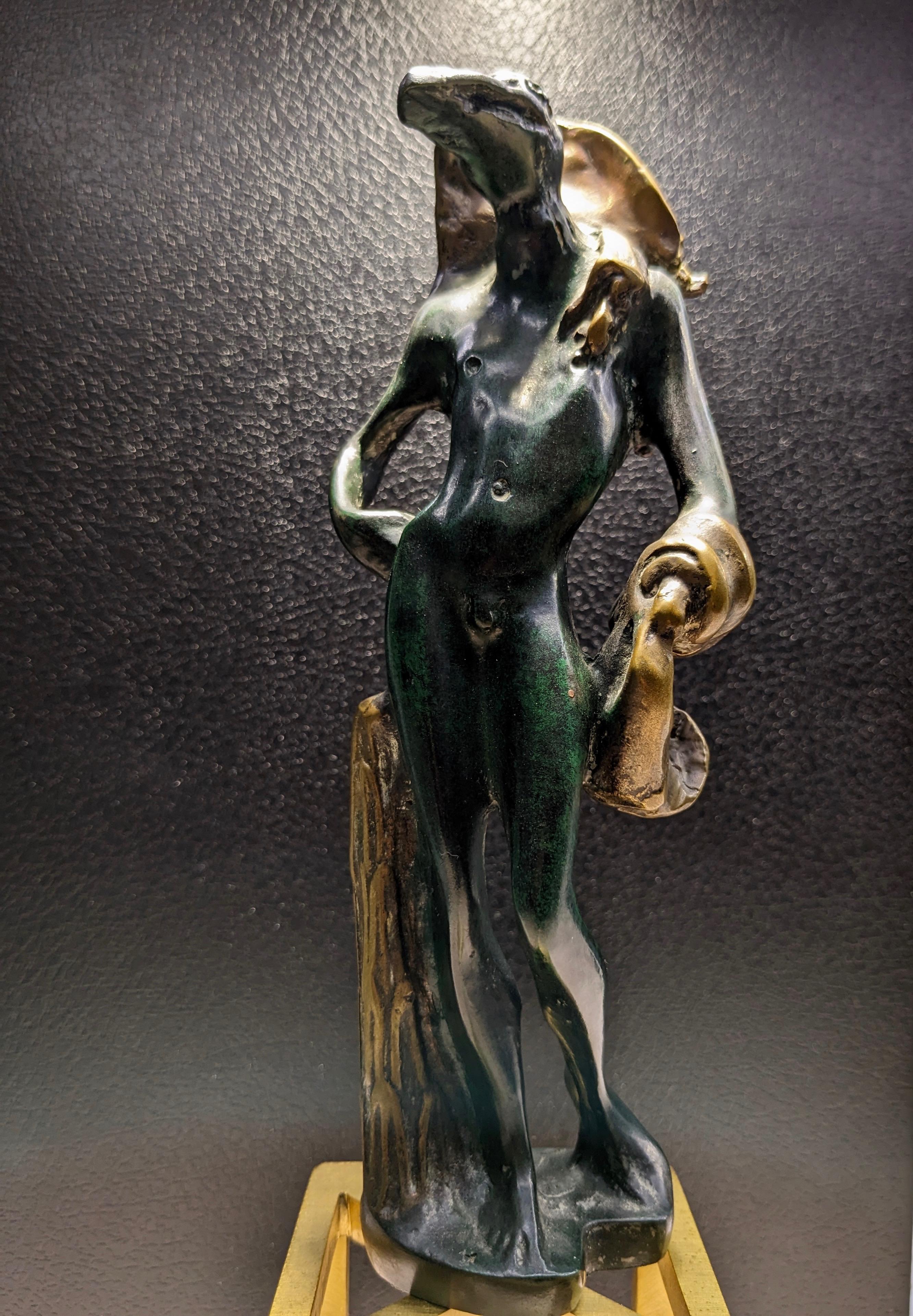 Statua Birdman, L'homme oiseau in bronzo, Salvador Dalì edizione limitata For Sale 3