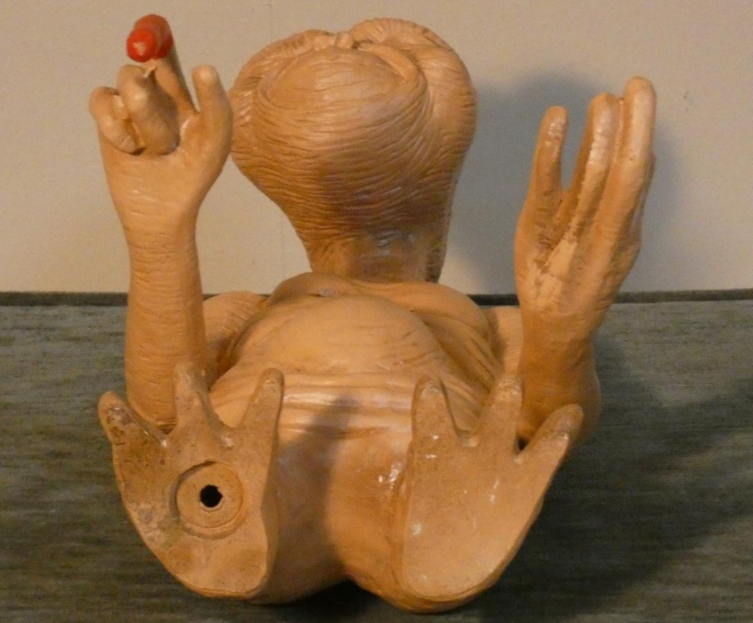 E.T. Statue. Three-dimensional Resin and Enamel - Italy 1990s For Sale 1