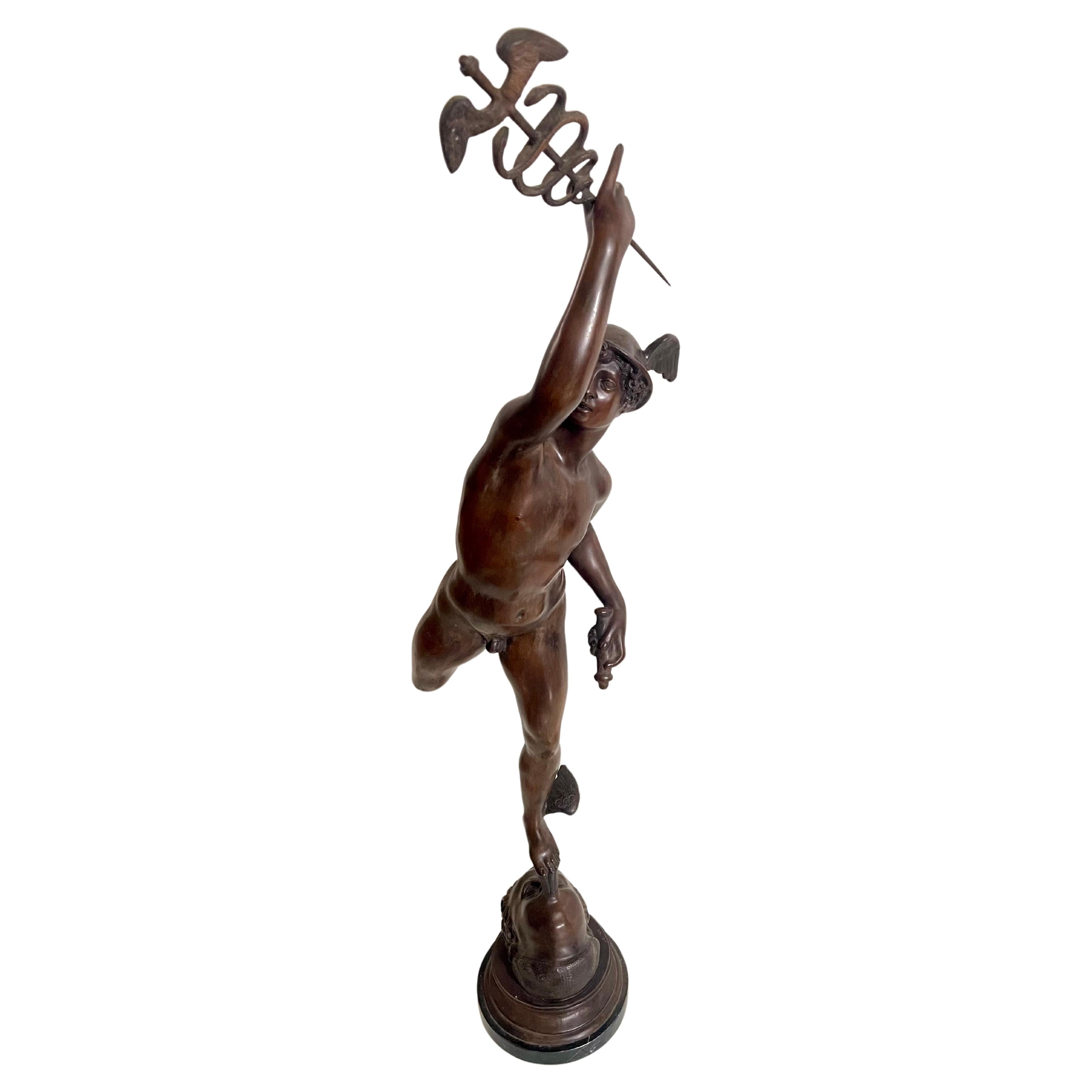 Estatua de bronce de Mercurio alado  en venta