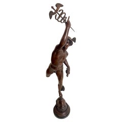 Estatua de bronce de Mercurio alado 