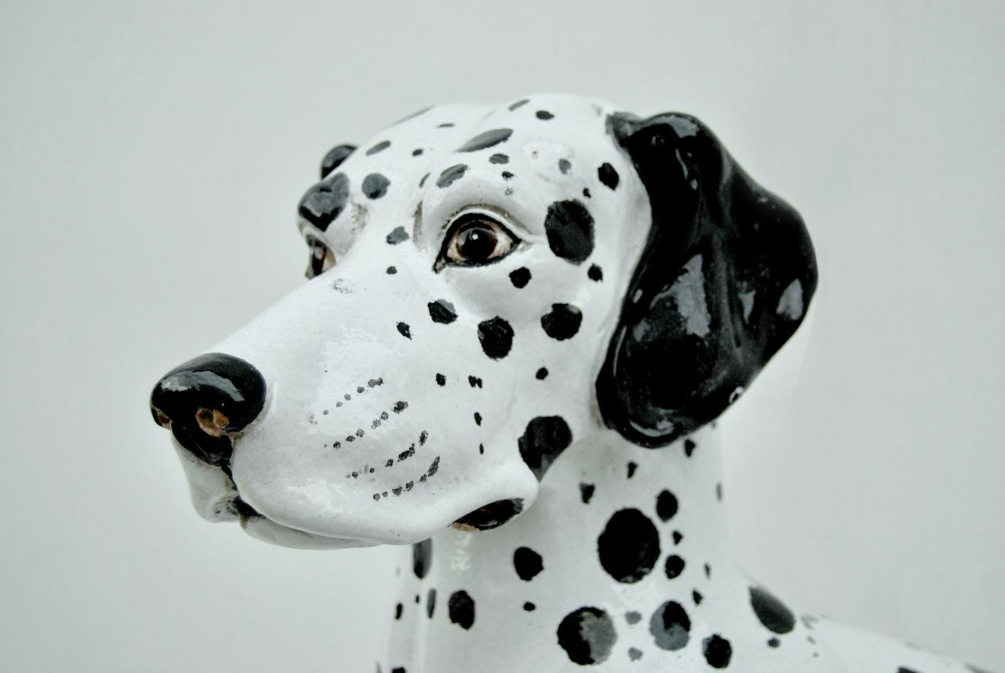 Italian Statua vintage in ceramica Dalmata con cucciolo For Sale