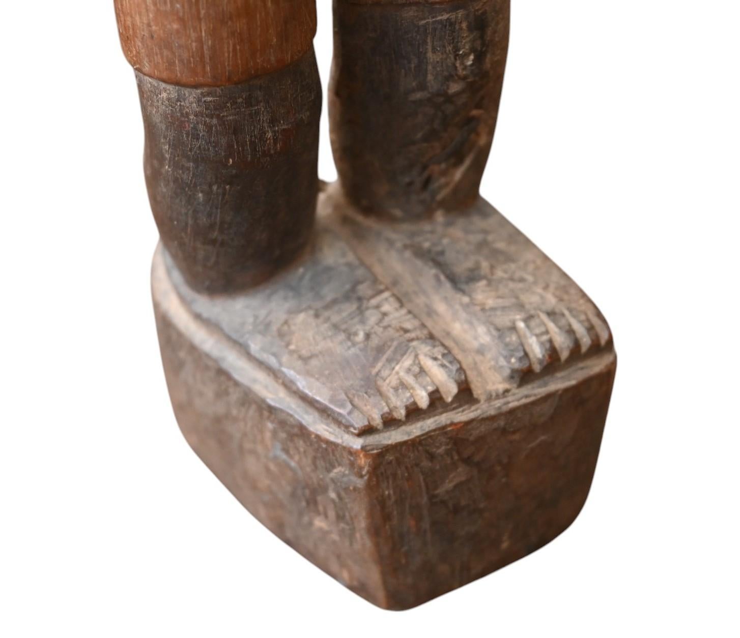 Statua della tribù dei Baule Tribe, Costa d'Avorio, prima metà del XX secolo in vendita 1