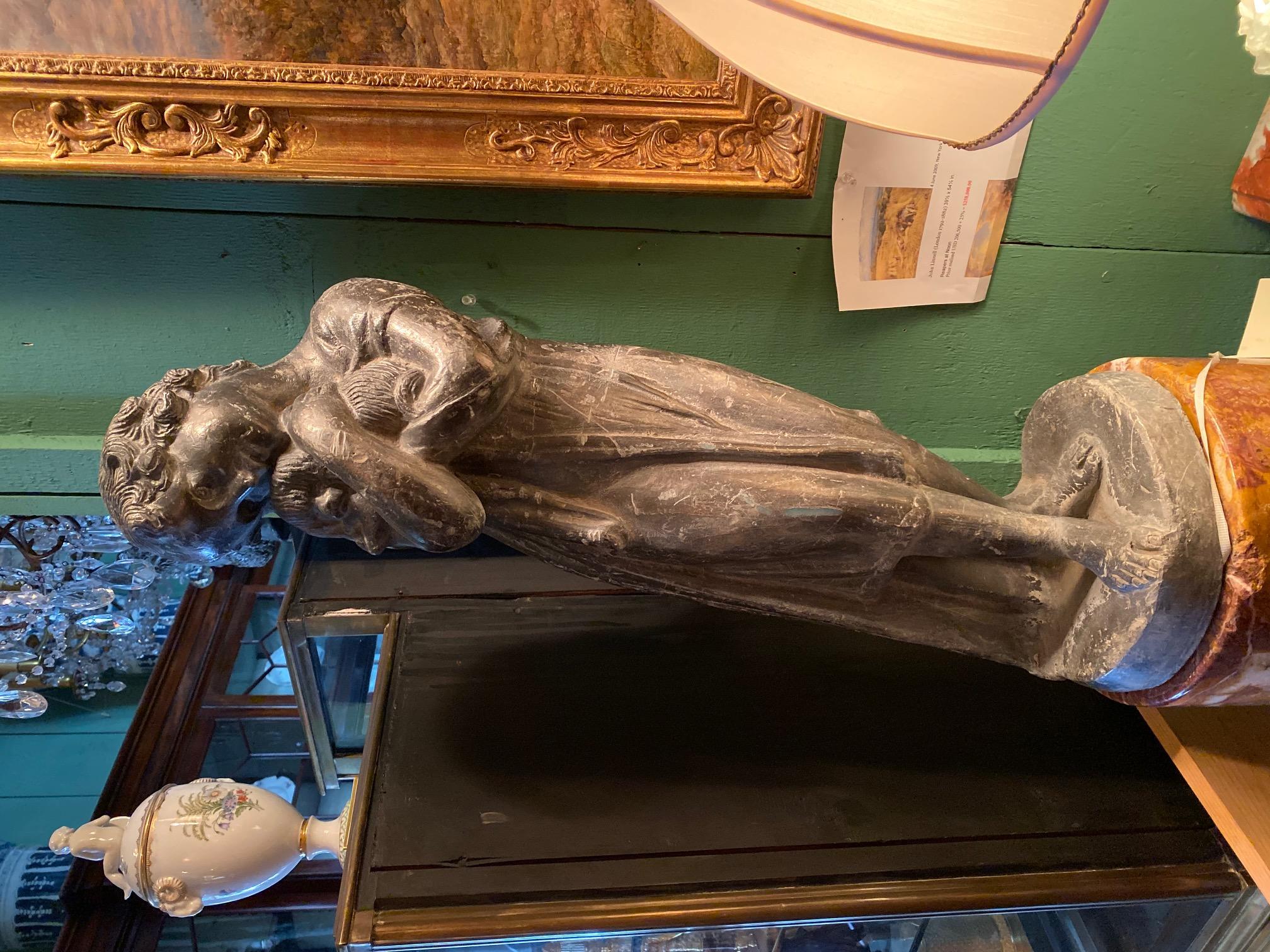 Statue, Mädchen, das sich Hund umarmt, Puppy, Skulptur, Tier, Liebhaber, Tier, Rustikale, Antike im Angebot 11
