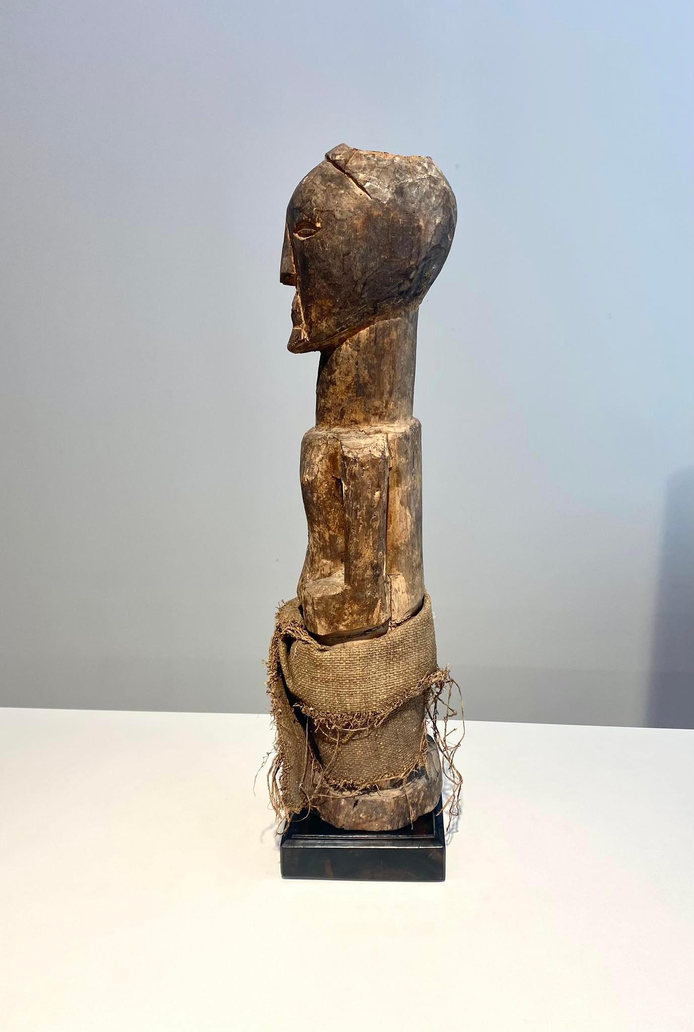 Statue Nkishi People Songye / Songe - Dr Kongo Afrikanische Kunst Anfang 20. im Angebot 6