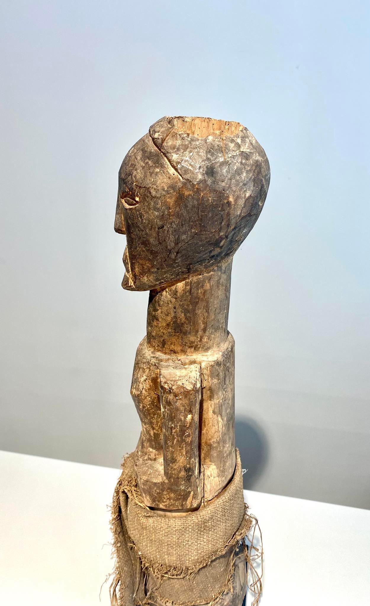 Statue Nkishi People Songye / Songe - Dr Kongo Afrikanische Kunst Anfang 20. im Angebot 8