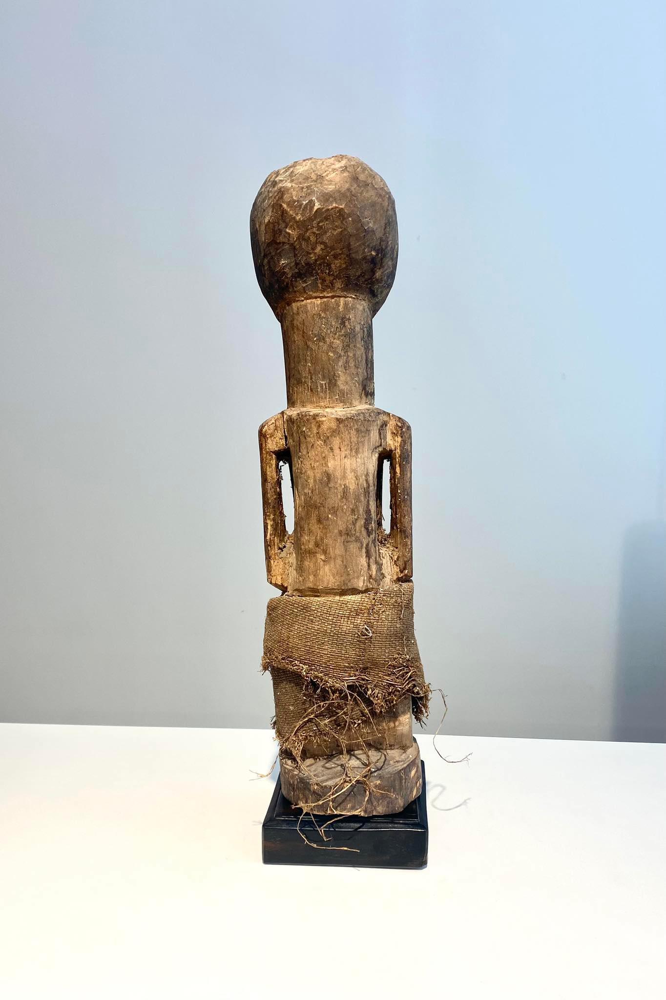 Statua Nkishi People Songye / Songe - Dr Congo Arte africana inizio XX secolo in vendita 4