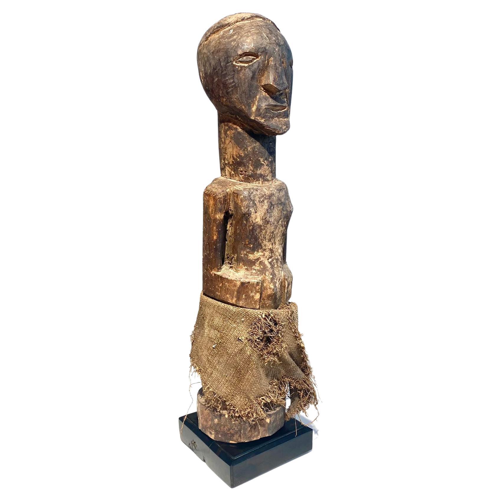 Statue Nkishi People Songye / Songe - Dr Congo African Art early 20th century For Sale