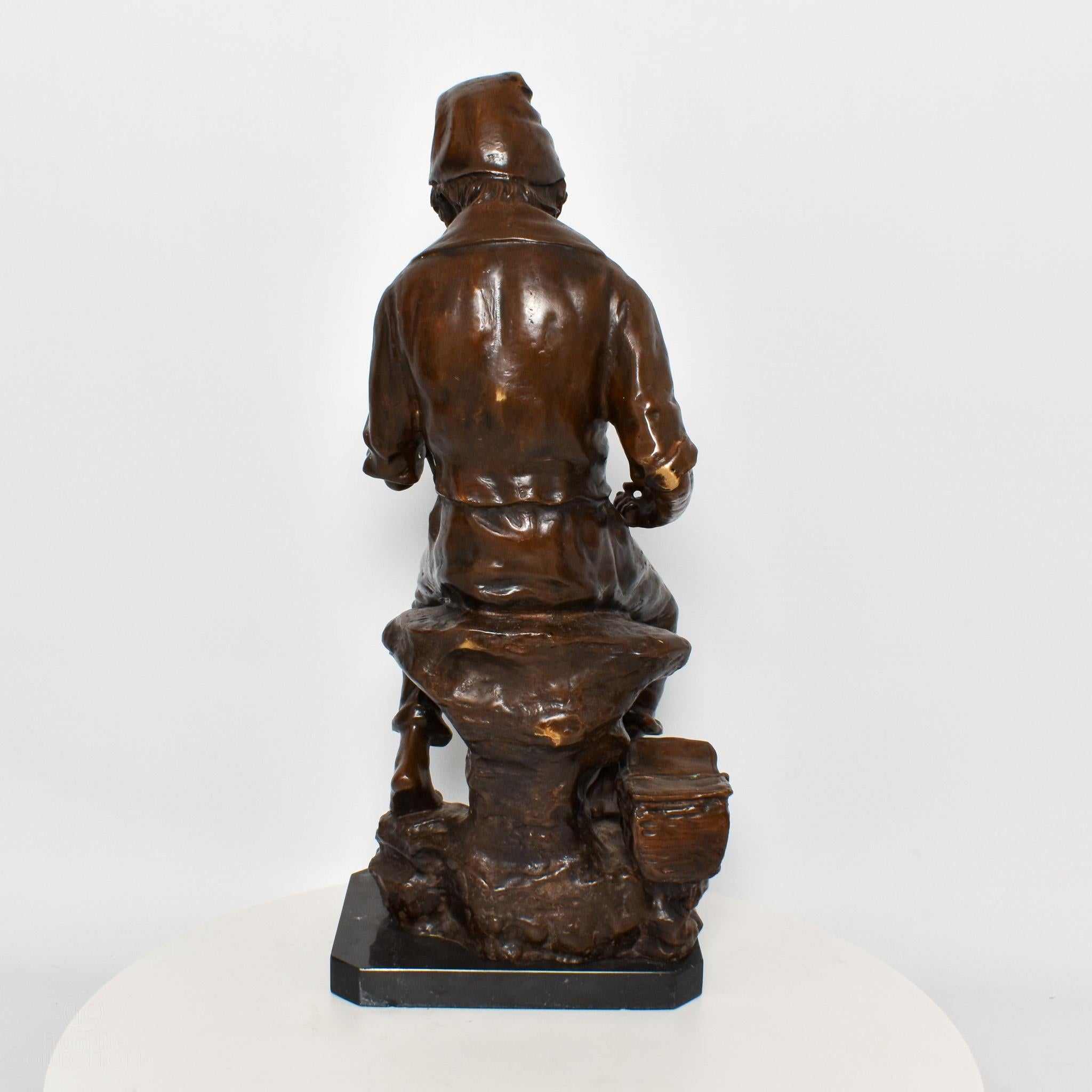 Statue of a Begger Bronze, Circa 1900 In Excellent Condition For Sale In Lincoln, GB