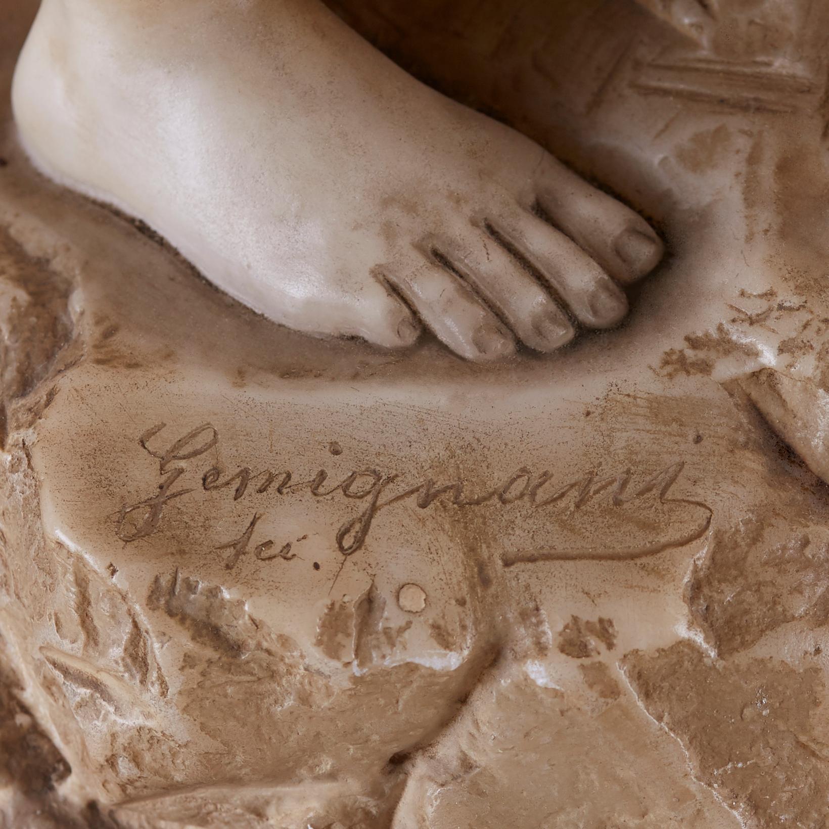 Statue d'une jeune fille de berger fabriquée en marbre Bon état - En vente à Warsaw, PL