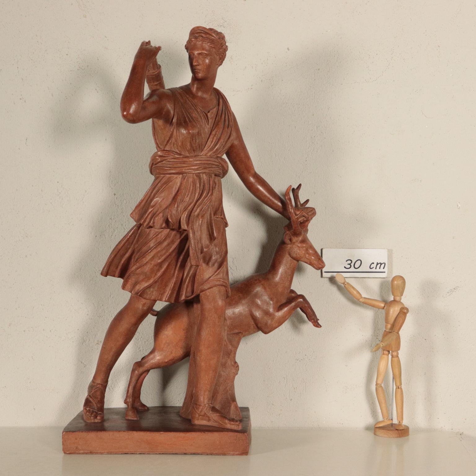 Terracotta sculpture representing Diana huntress, inspired by the original Greek bronze attributed to Leocare (325 a.c. ca.). At the Louvre in Paris, there is also a marble copy of the Roman age I-II century D.C. Diana is always represented as an
