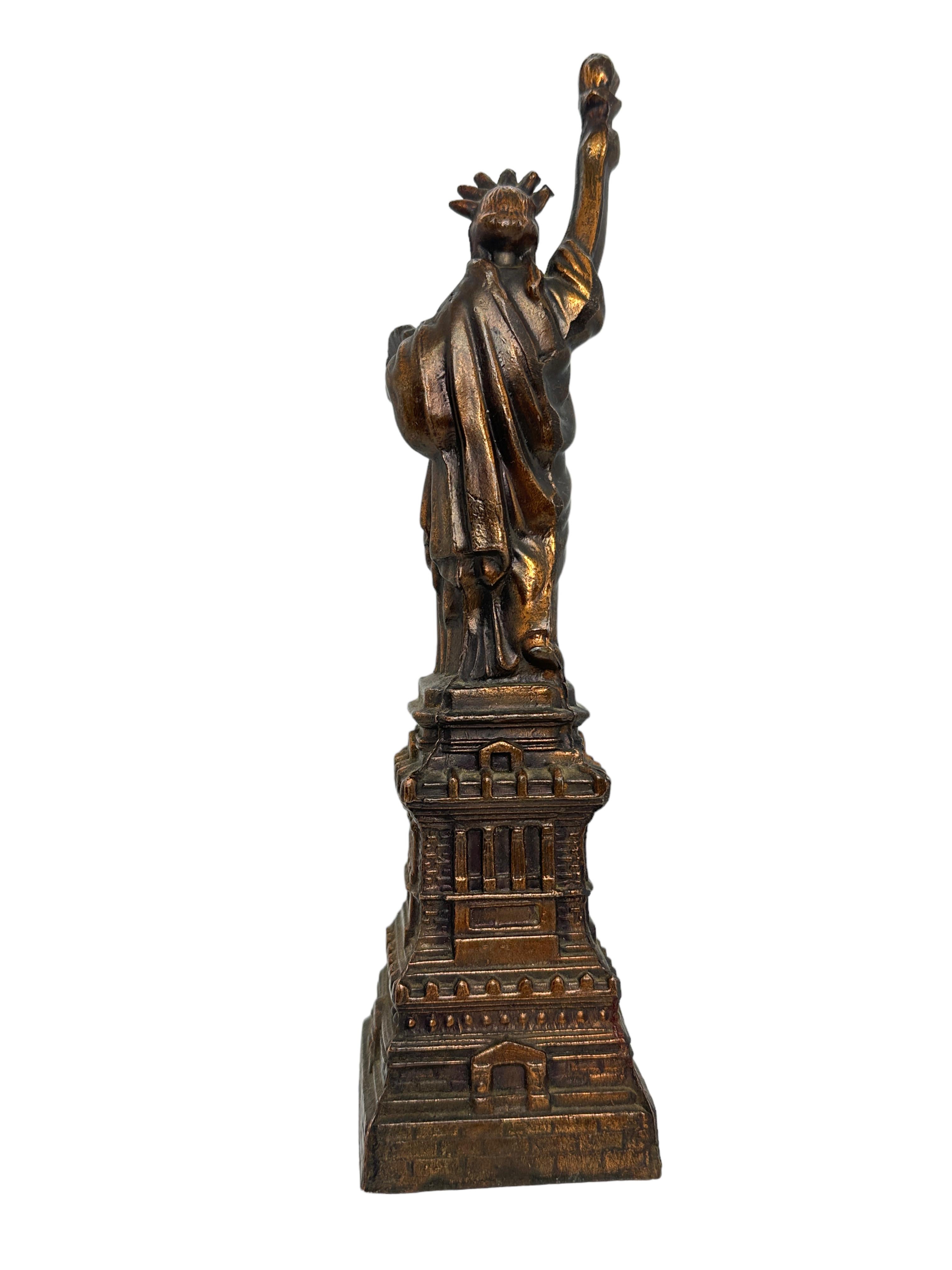metal used in statue of liberty