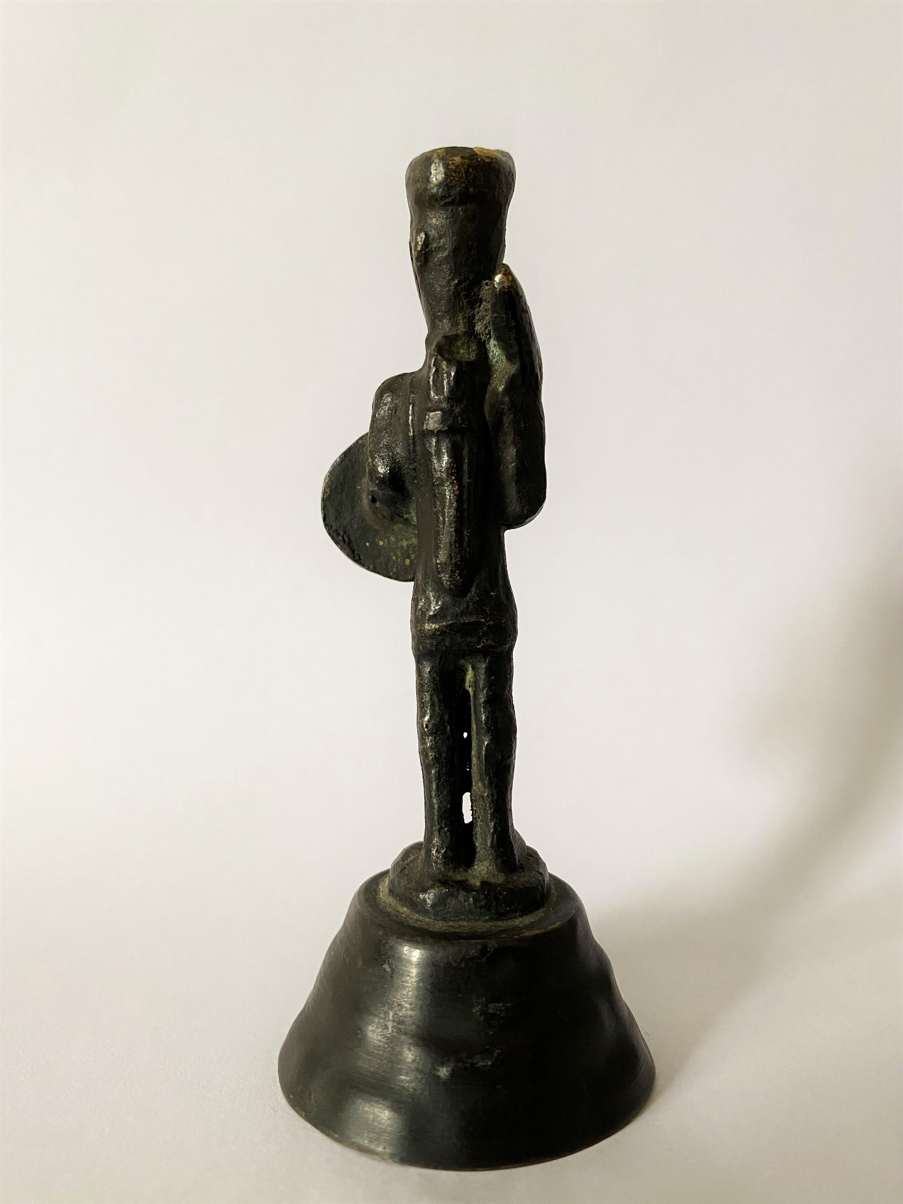 Statuette of a Nuragic Warrior 18th Century before J-C In Good Condition For Sale In Beuzevillette, FR