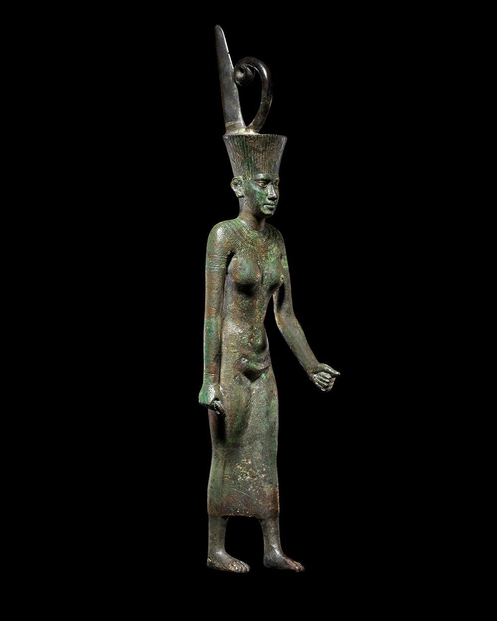 18th Century and Earlier Statuette of the Goddess Neith For Sale