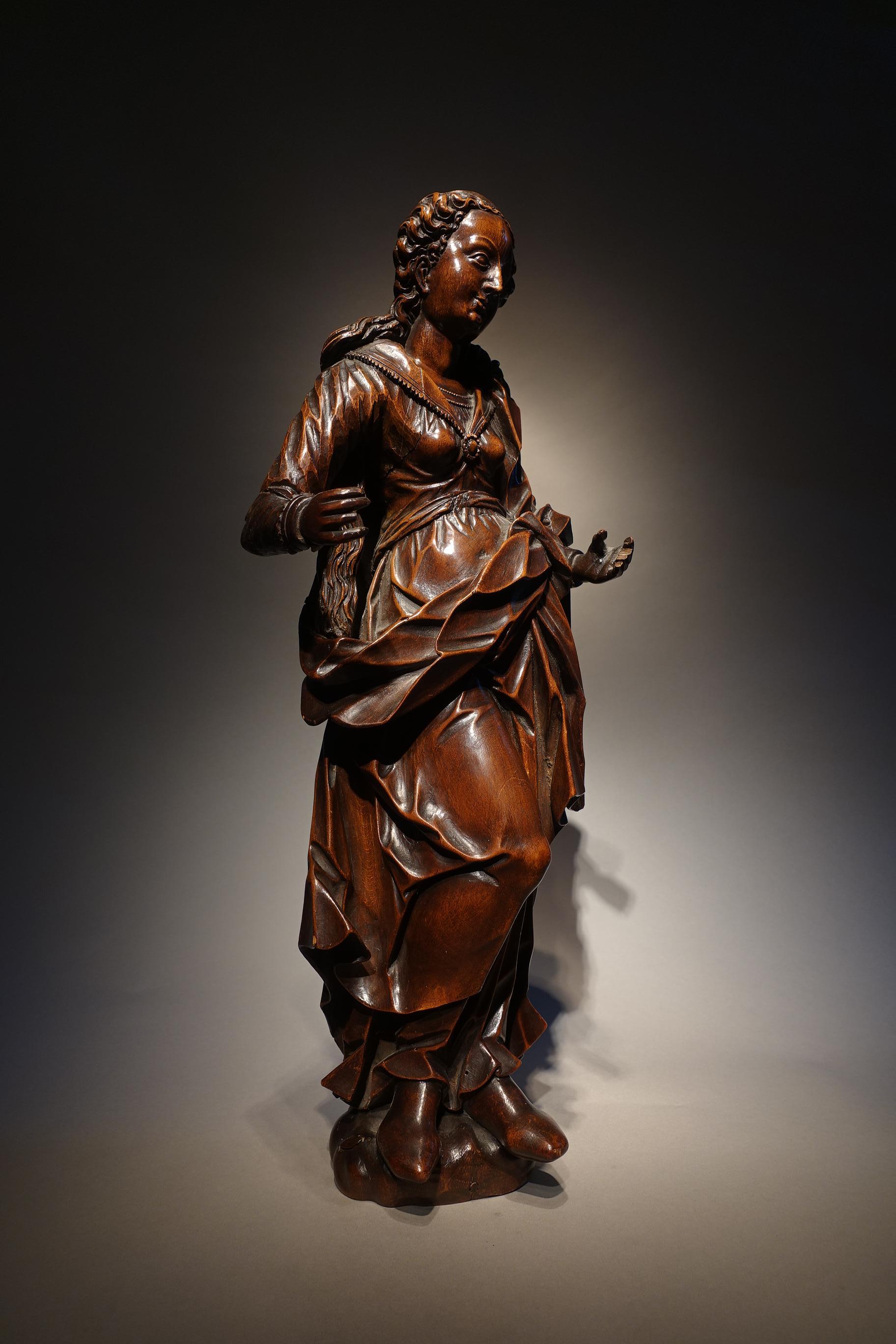 Statuette der Jungfrau Maria
Süddeutsch, um 1600
Holzskulptur
um 1600
(rechter Arm wiederhergestellt)
52 cm
