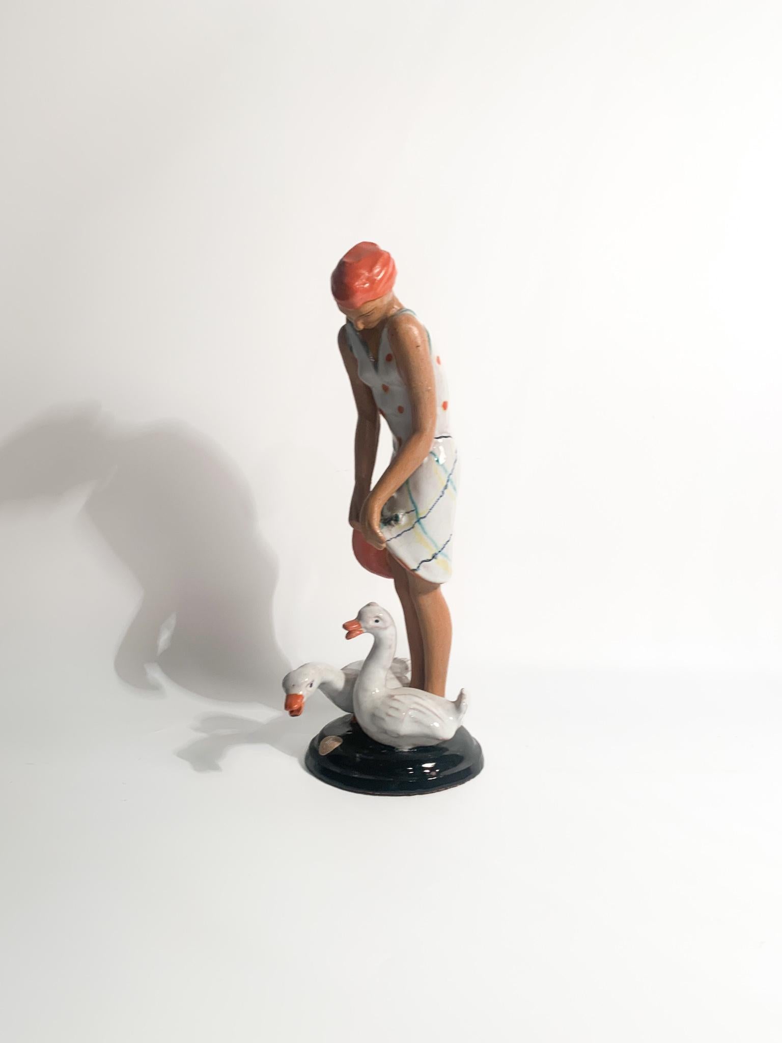 Statuina Decò di Dama in Ceramica di Brandi Anni 40 6