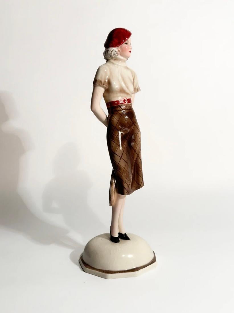 Goldscheider Estatuilla de cerámica de tenista por Stefan Dakon Años 30 en venta 3
